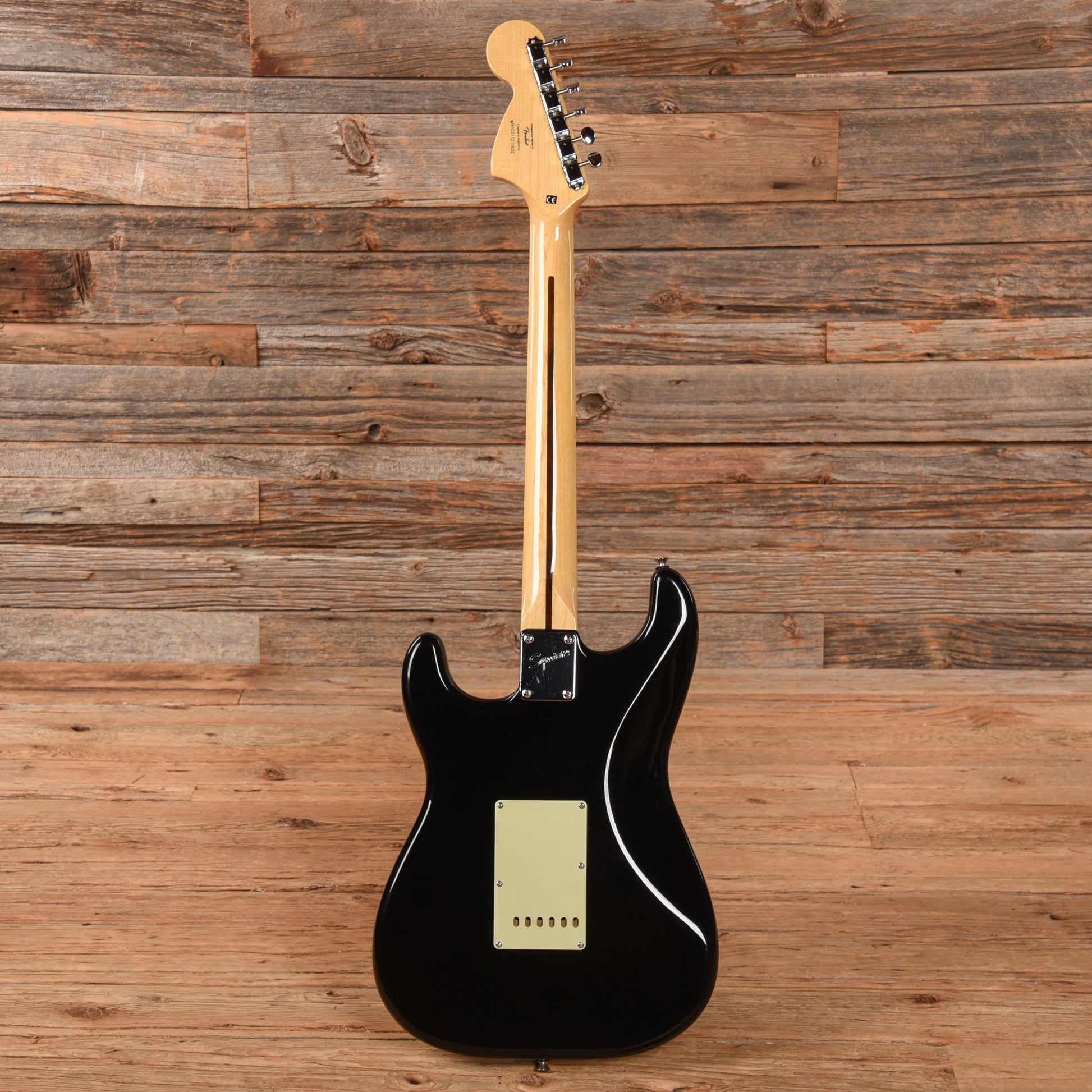 Squier Vintage Modified 70s Stratocaster Black 2017 Electric Guitars / Solid Body