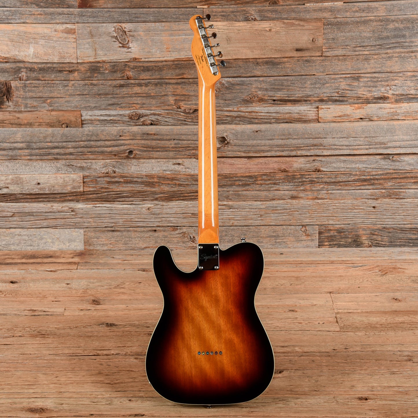 Squier Classic Vibe '60s Custom Telecaster Sunburst Electric Guitars