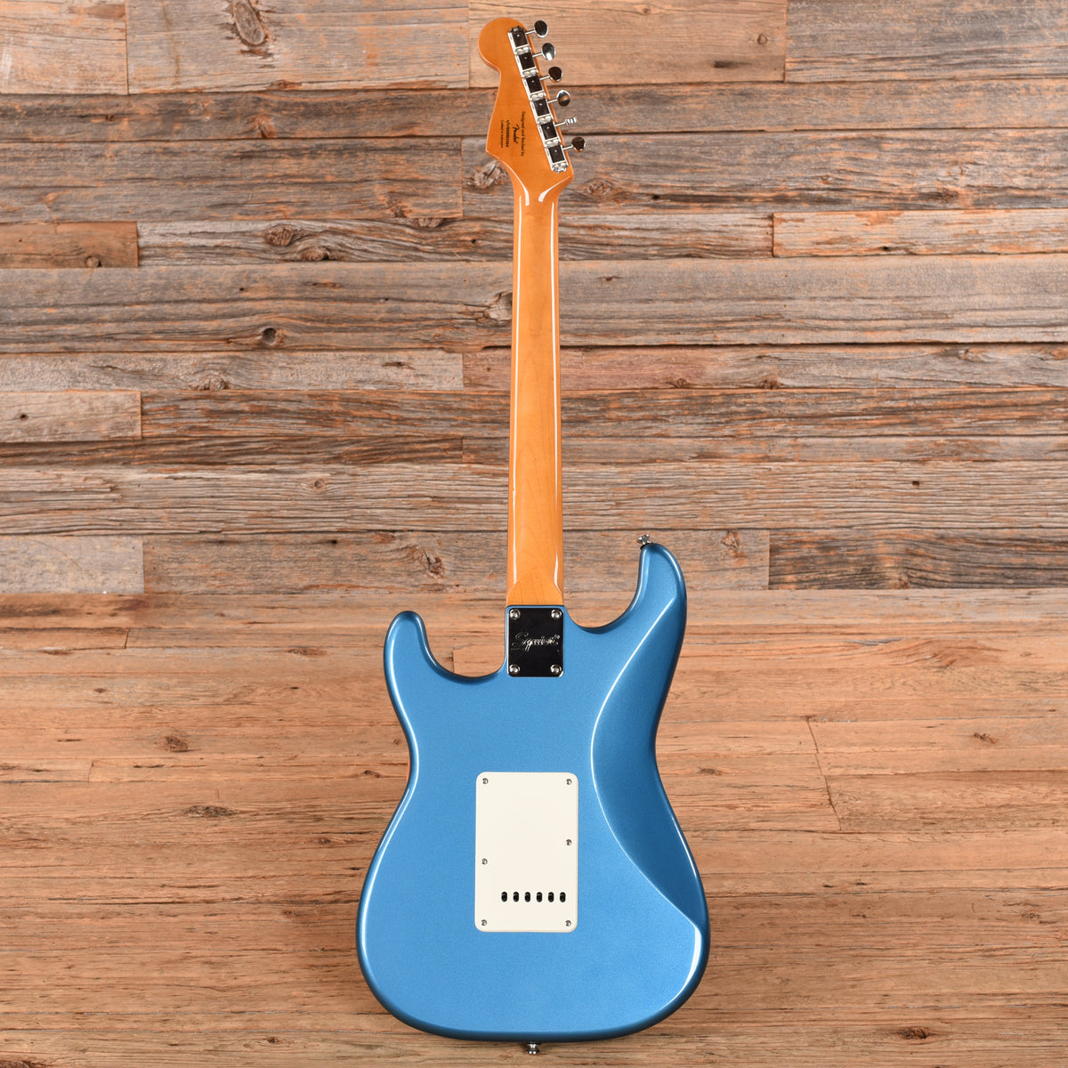 Squier Classic Vibe '60s Stratocaster Lake Placid Blue 2022 Electric Guitars