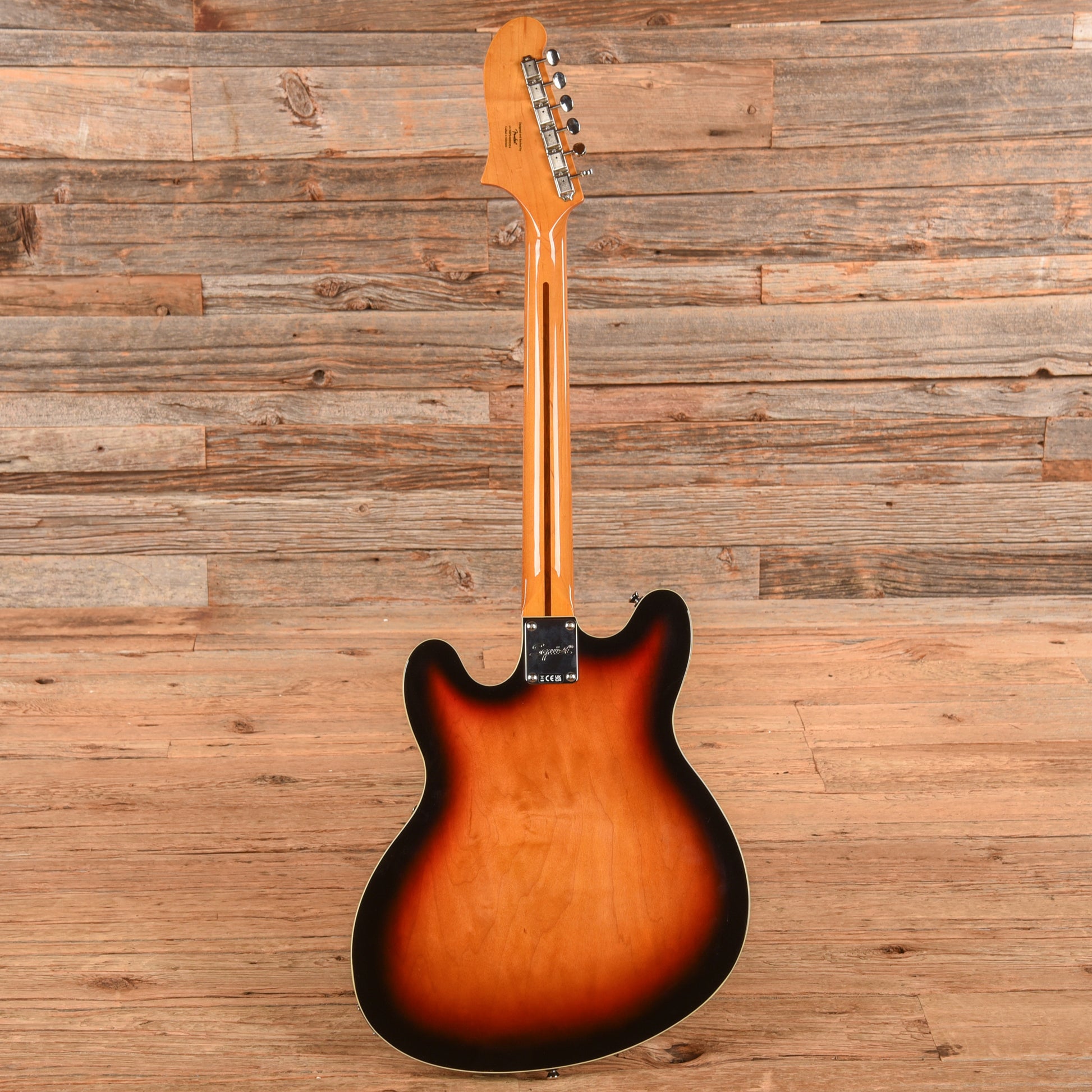 Squier Classic Vibe Starcaster 3-Color Sunburst 2024 Electric Guitars