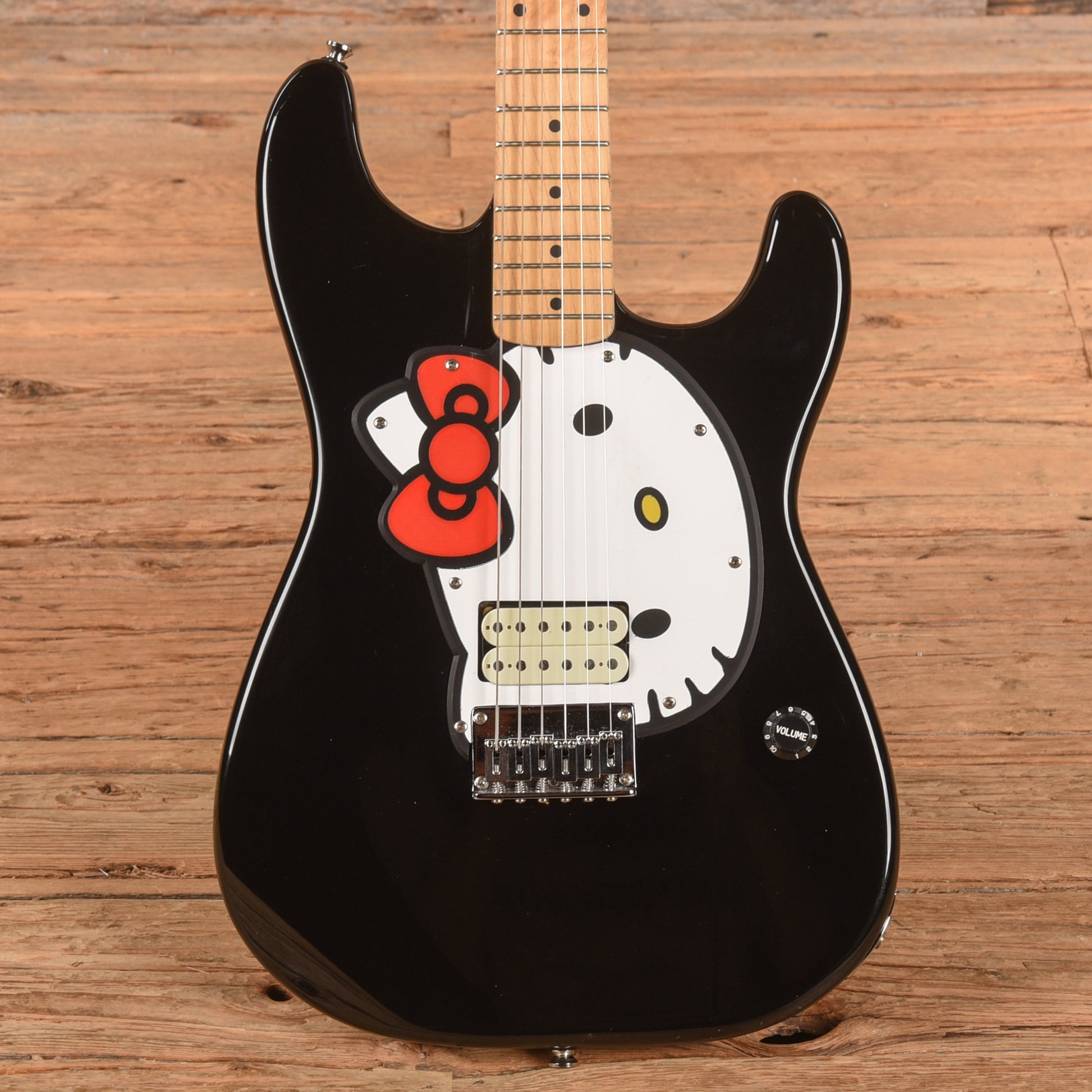 Squier Hello Kitty Stratocaster Black 2006 Electric Guitars