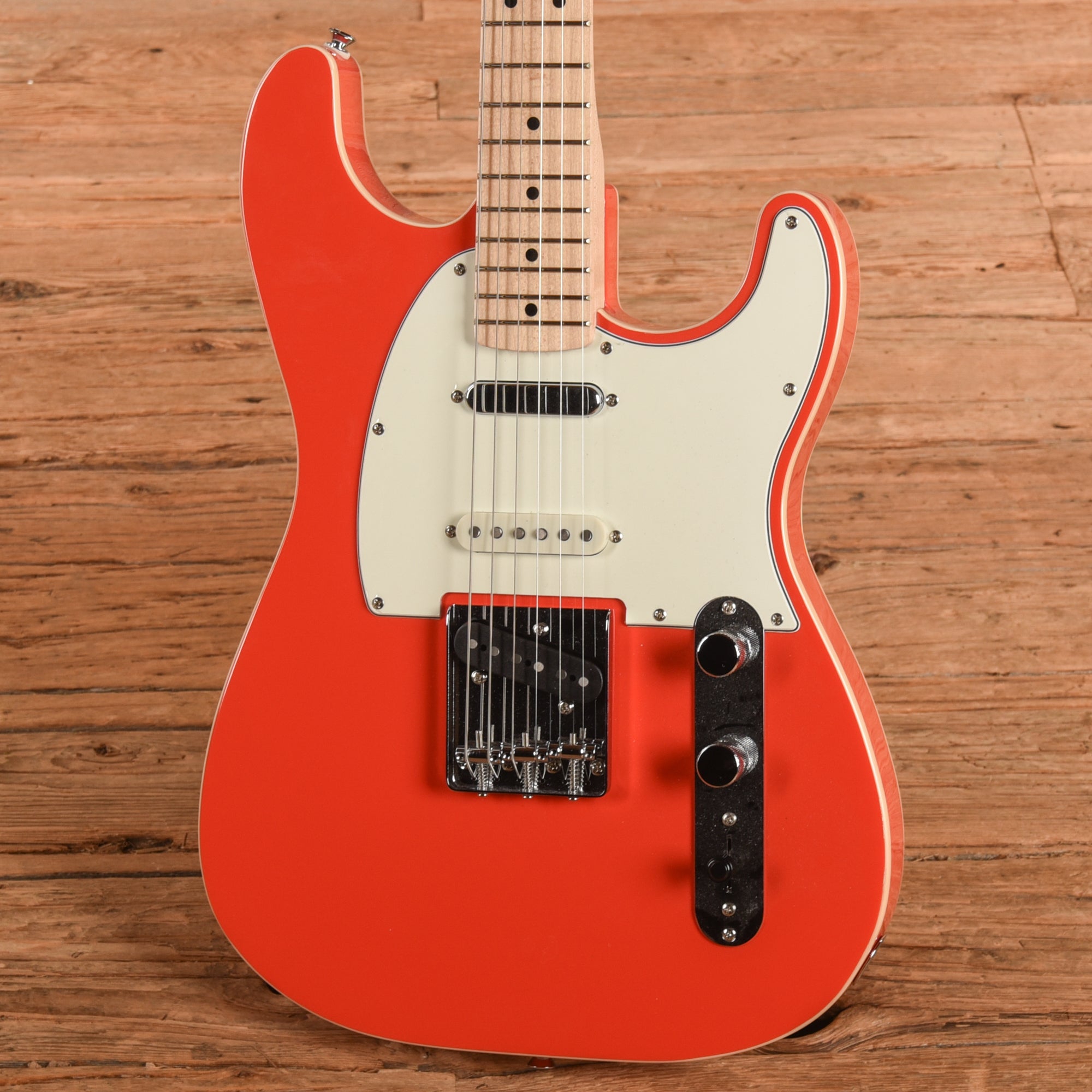 Squier Paranormal Nashville Stratocaster Fiesta Red 2023 Electric Guitars