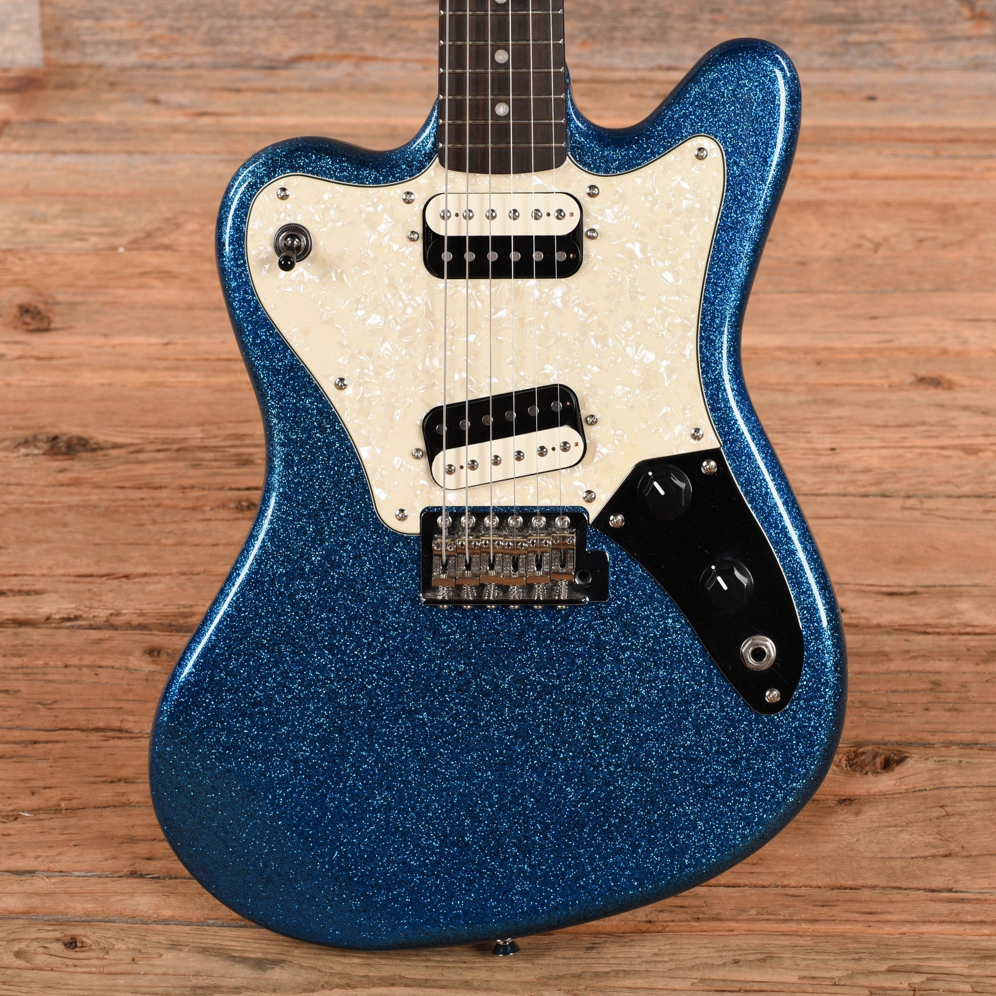 Squier Paranormal Super-Sonic Blue Sparkle 2021 Electric Guitars