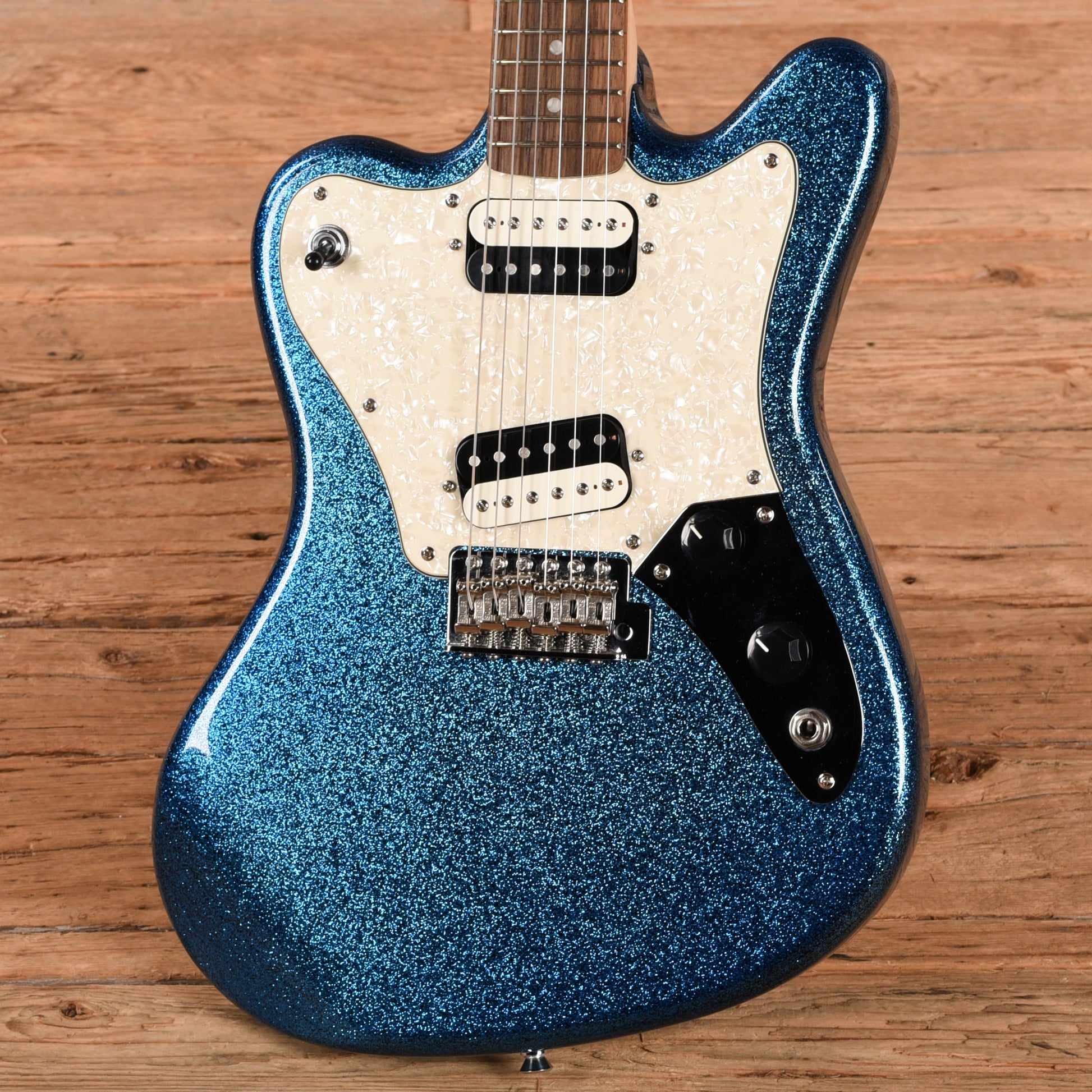 Squier Paranormal Super-Sonic Blue Sparkle 2023 Electric Guitars