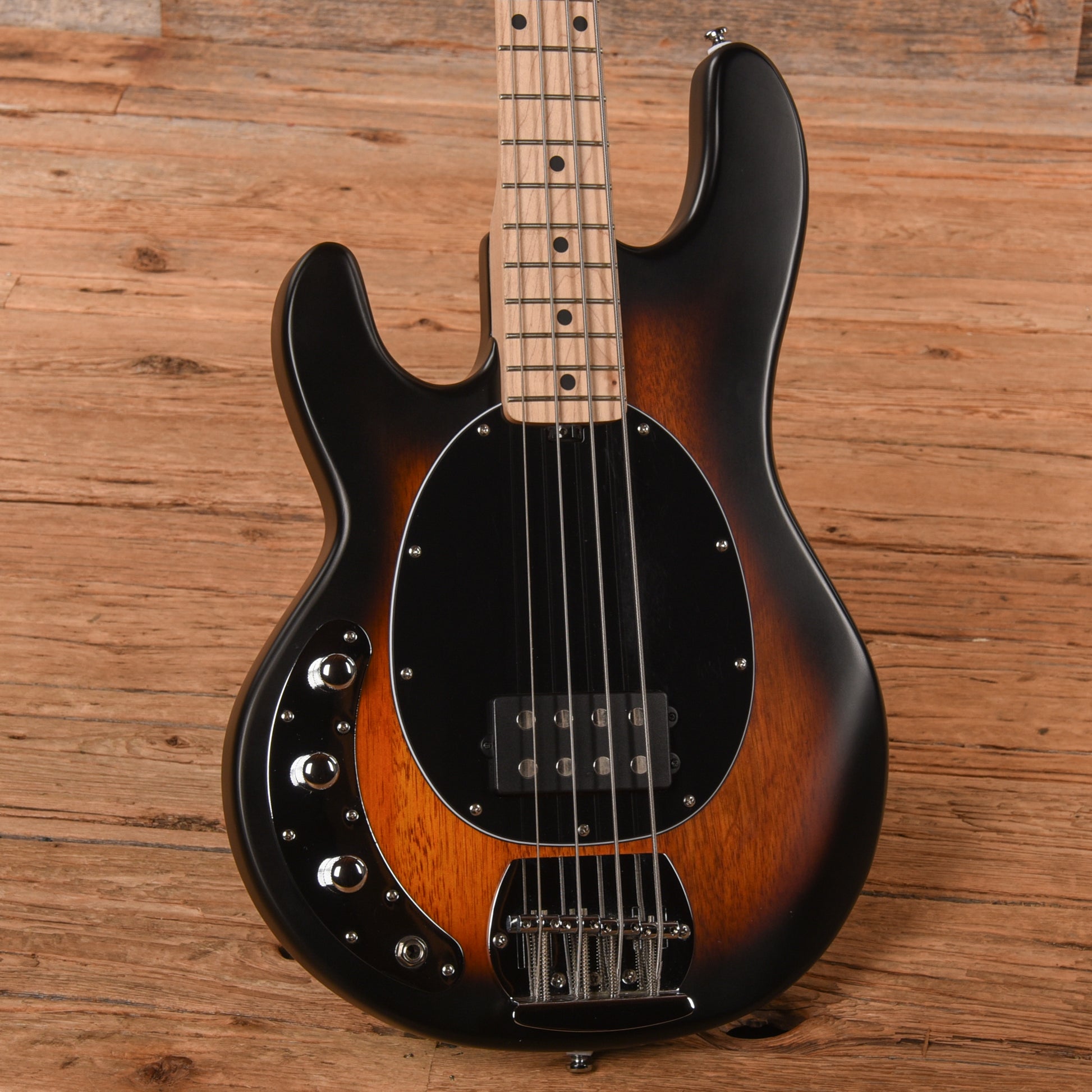 Sterling by Music Man SUB StingRay Ray4 Sunburst  LEFTY Bass Guitars / 4-String