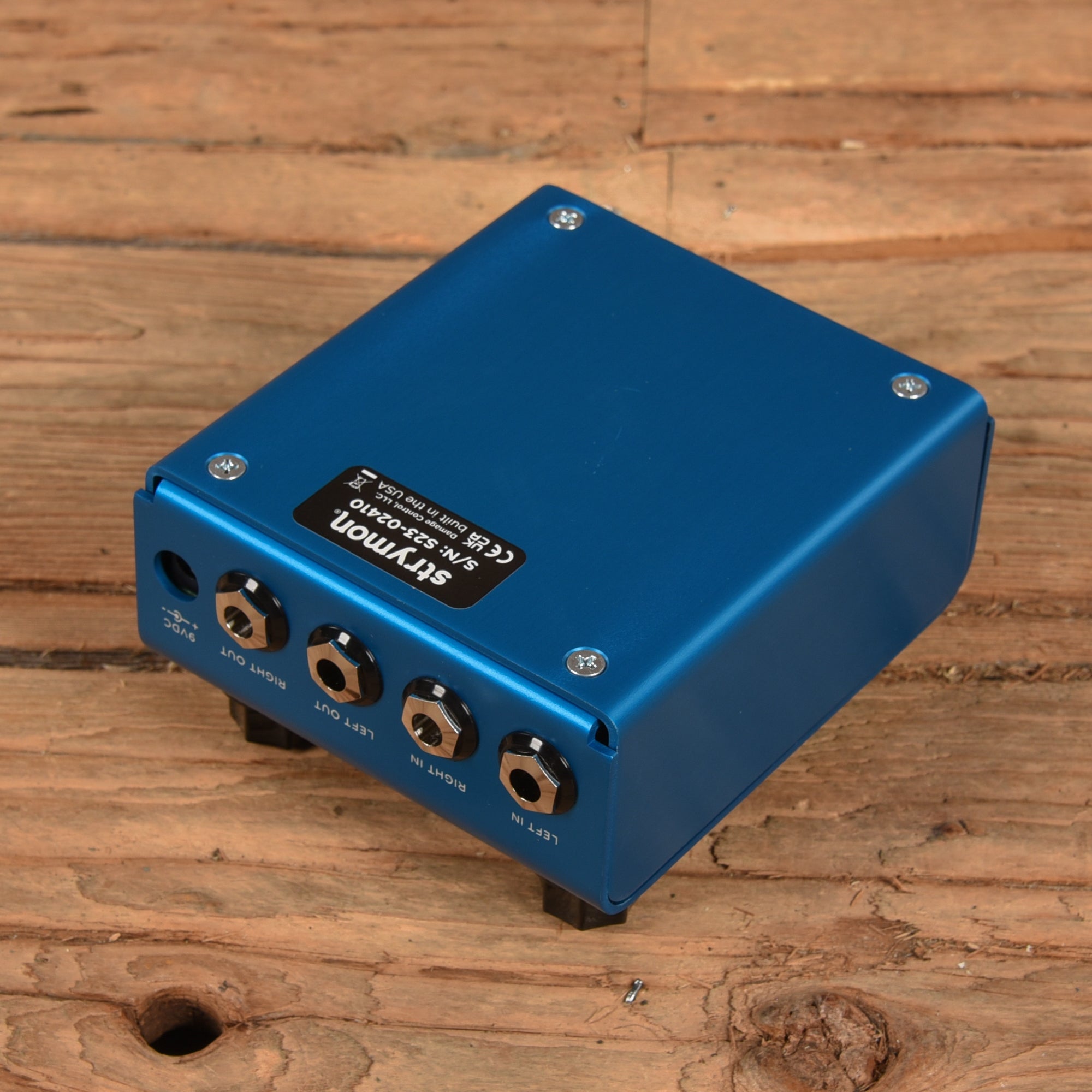 Strymon Ola Effects and Pedals / Chorus and Vibrato