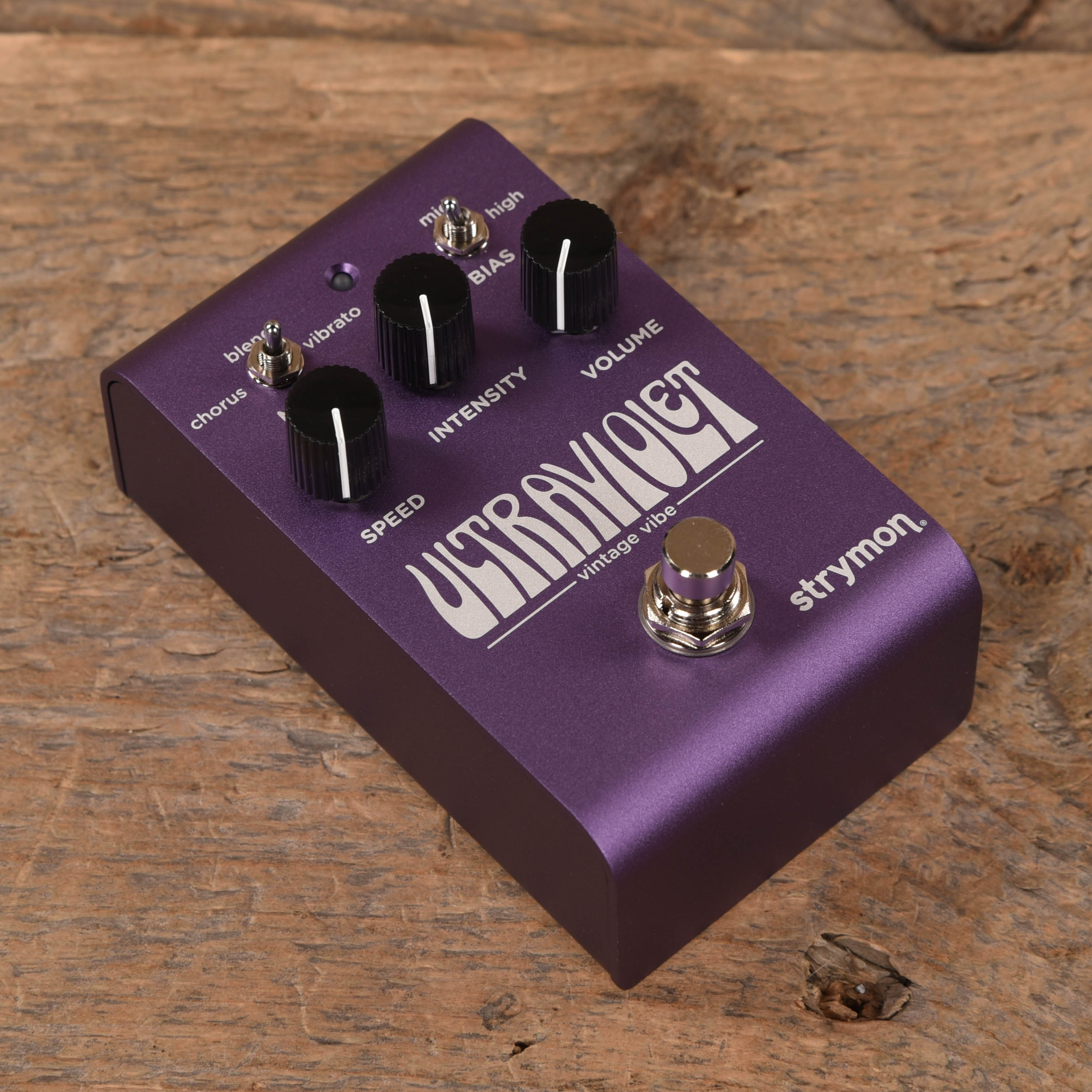 Strymon UltraViolet Vintage Vibe Pedal Effects and Pedals / Chorus and Vibrato