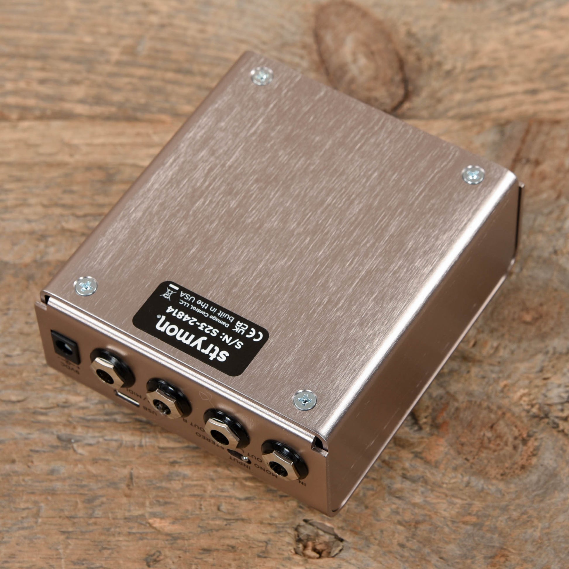 Strymon Deco V2 Tape Saturation & Doubletracker Pedal Effects and Pedals / Delay