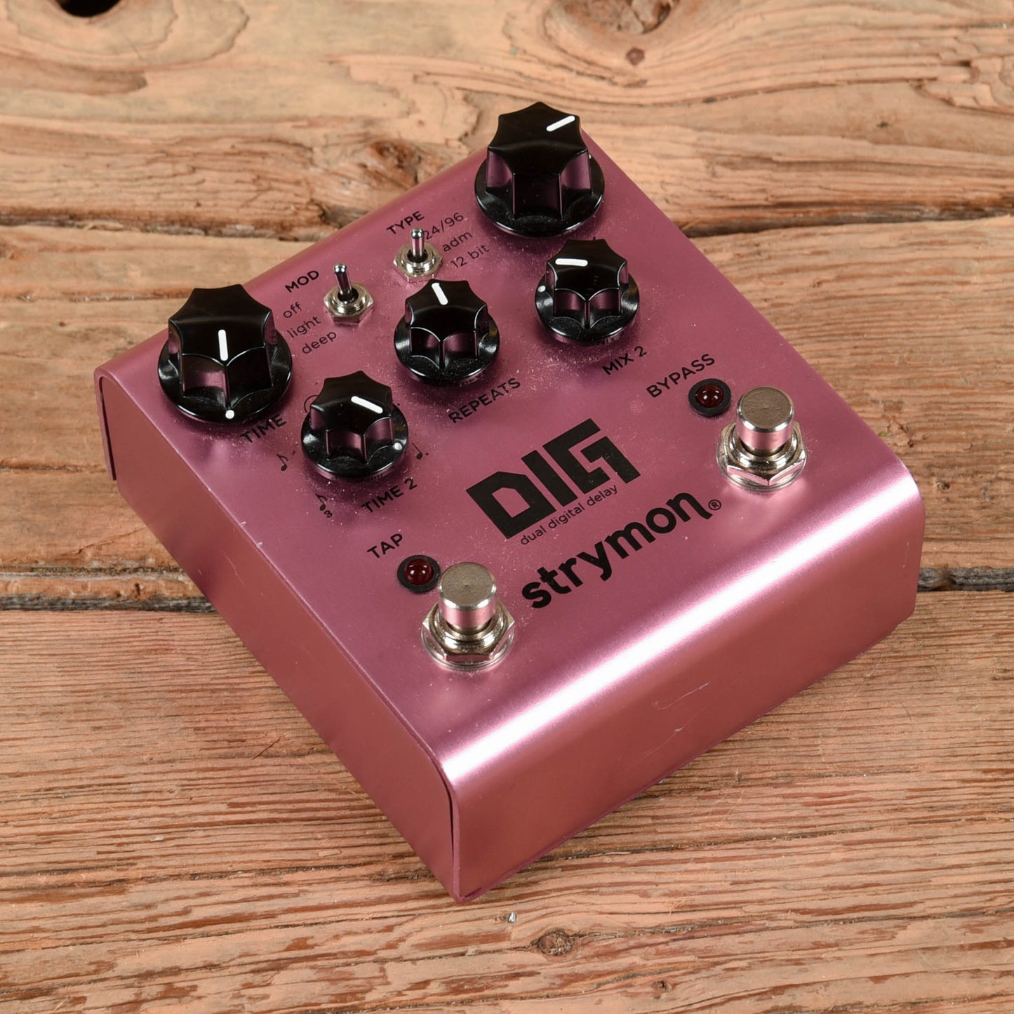 Strymon DIG Dual Digital Delay V1 Effects and Pedals / Delay