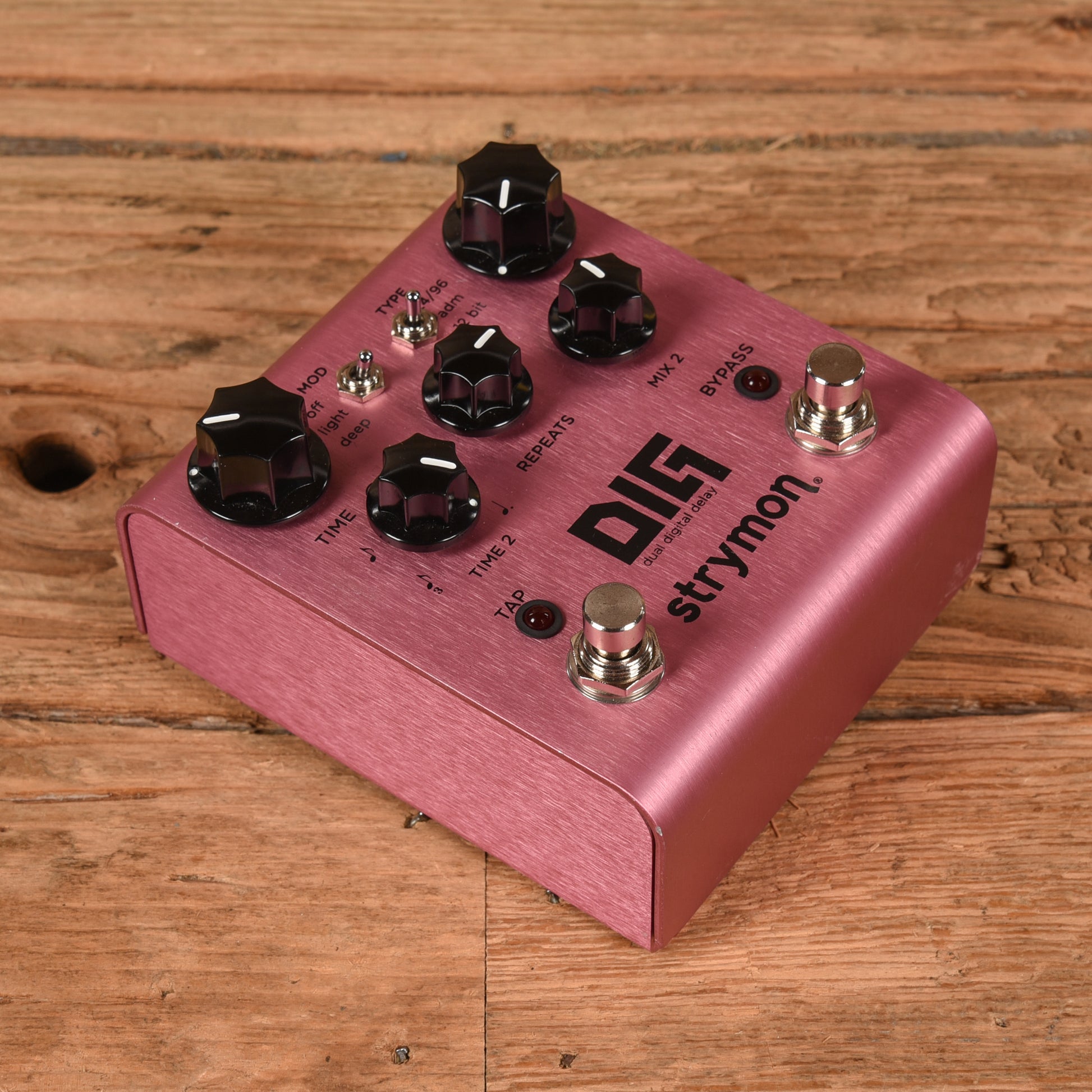 Strymon DIG Dual Digital Delay V1 Effects and Pedals / Delay