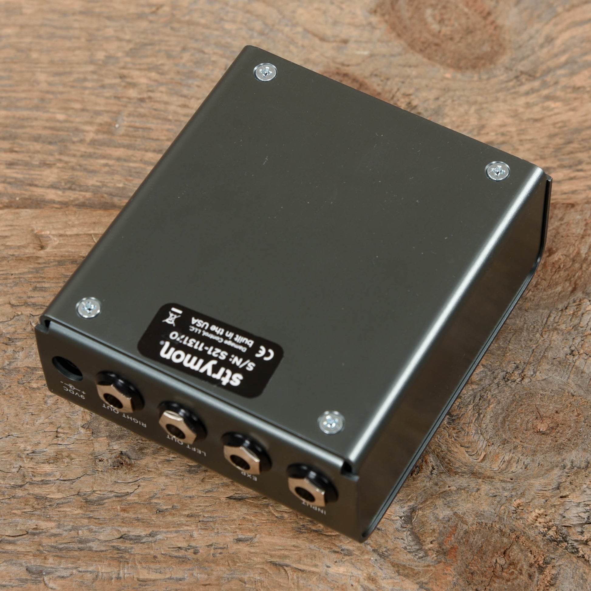 el capistan pedal Strymon El Capistan Tape Echo Pedal – Chicago Music Exchange