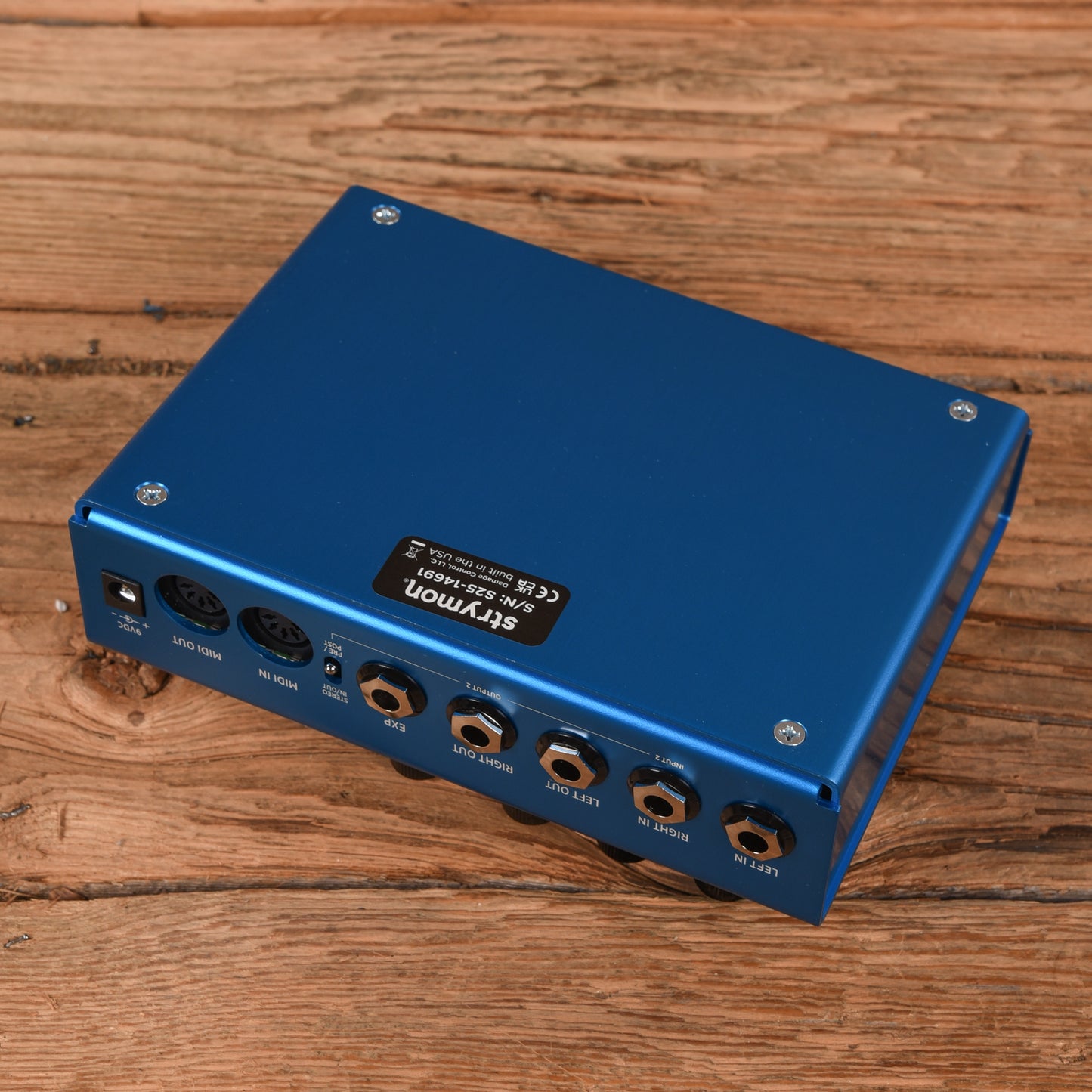 Strymon Mobius Modulation Pedal Effects and Pedals / Multi-Effect Unit