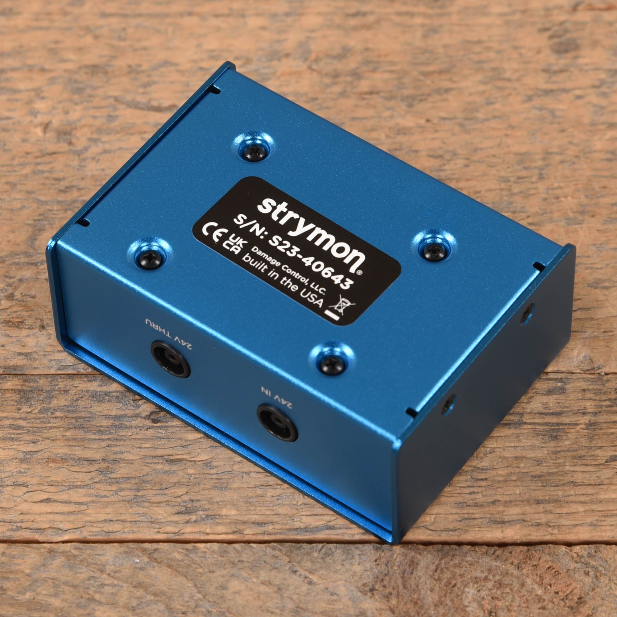 Strymon Ojai High Current DC Power Supply Expansion Kit Effects and Pedals / Pedalboards and Power Supplies