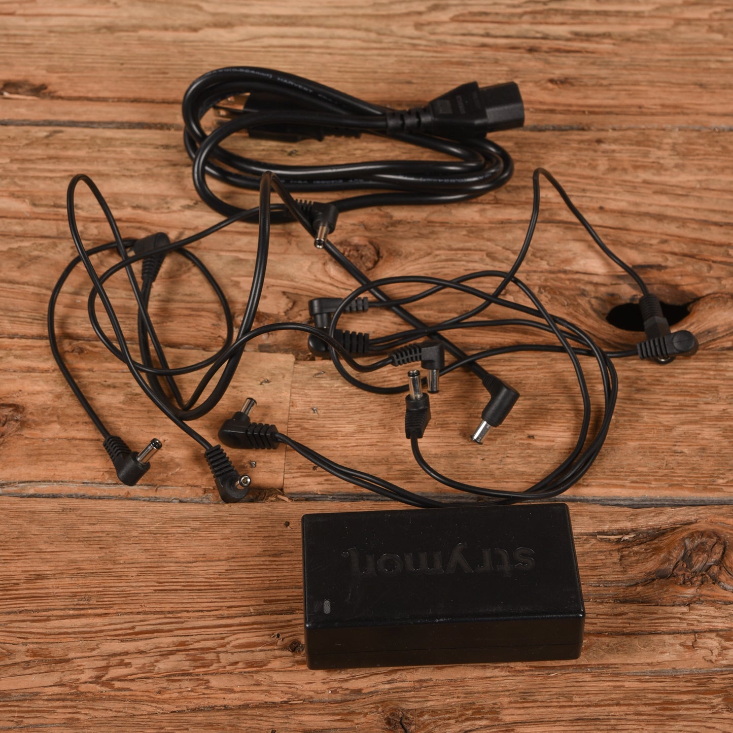 Strymon Ojai R30 5-Output Low-Profile High Current DC Power Supply Effects and Pedals / Pedalboards and Power Supplies