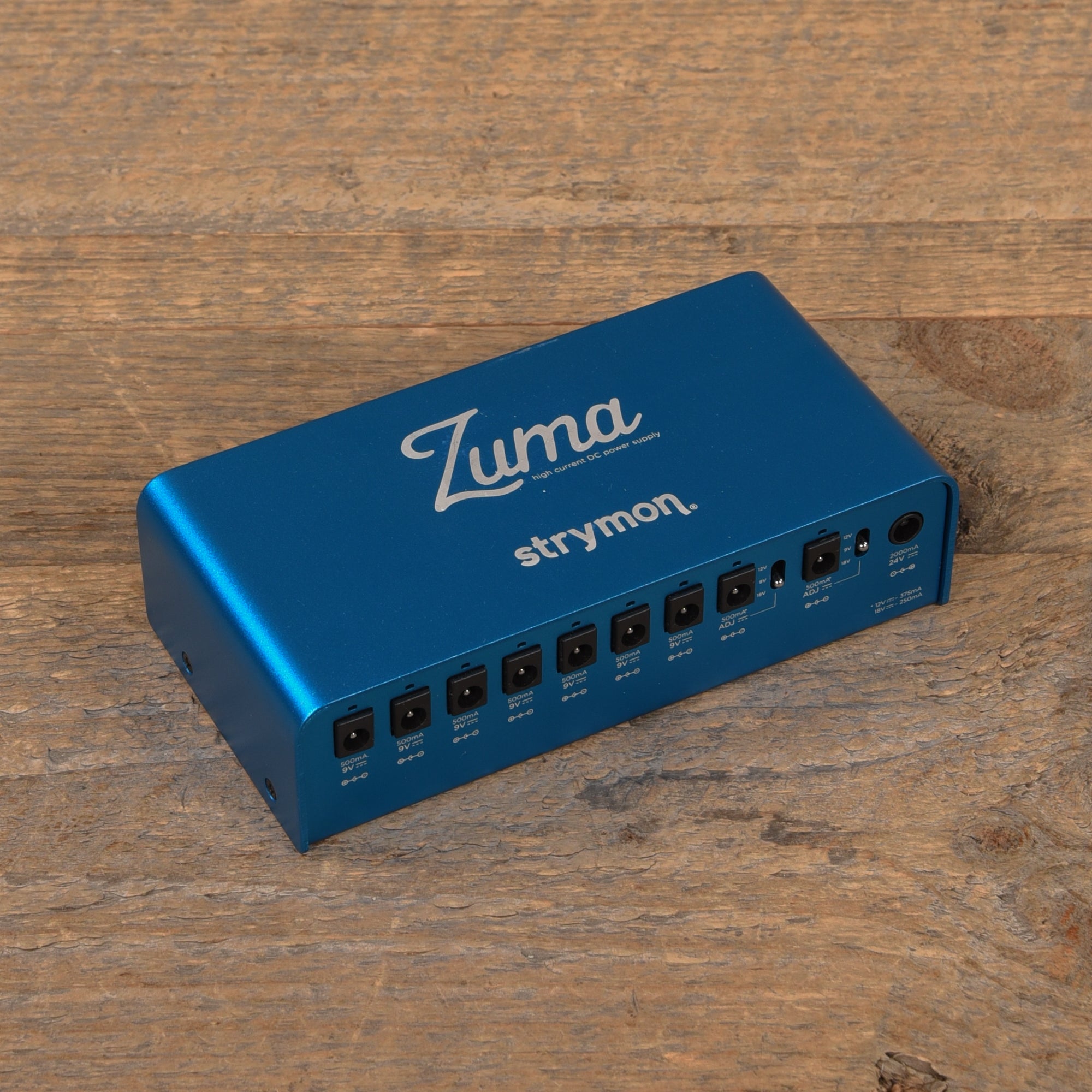 Strymon Zuma High Current DC Power Supply Effects and Pedals / Pedalboards and Power Supplies