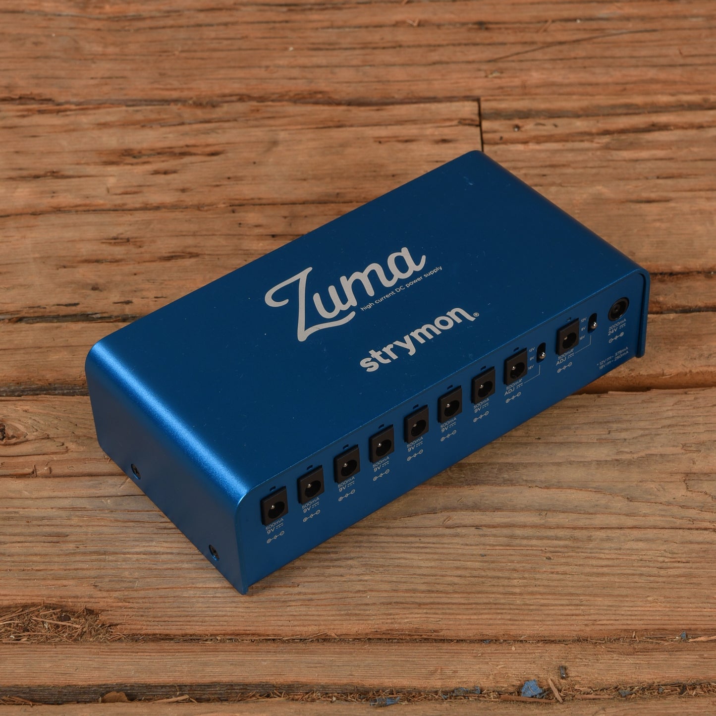 Strymon Zuma High Current DC Power Supply Effects and Pedals / Pedalboards and Power Supplies