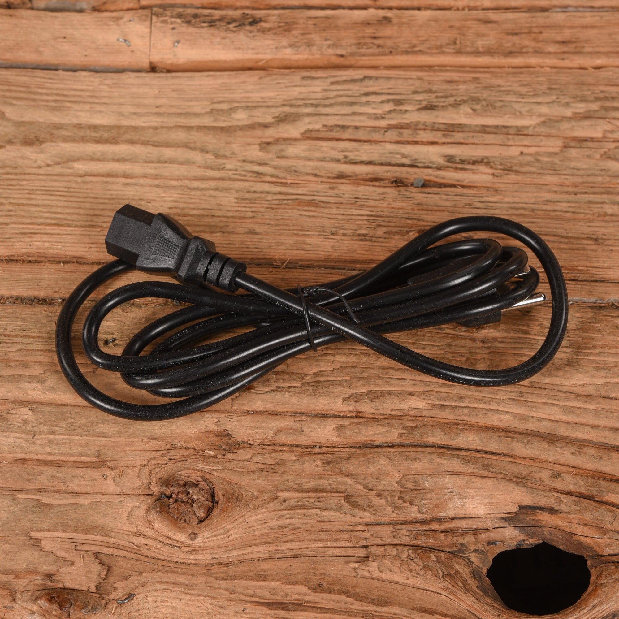 Strymon Zuma High Current DC Power Supply Effects and Pedals / Pedalboards and Power Supplies