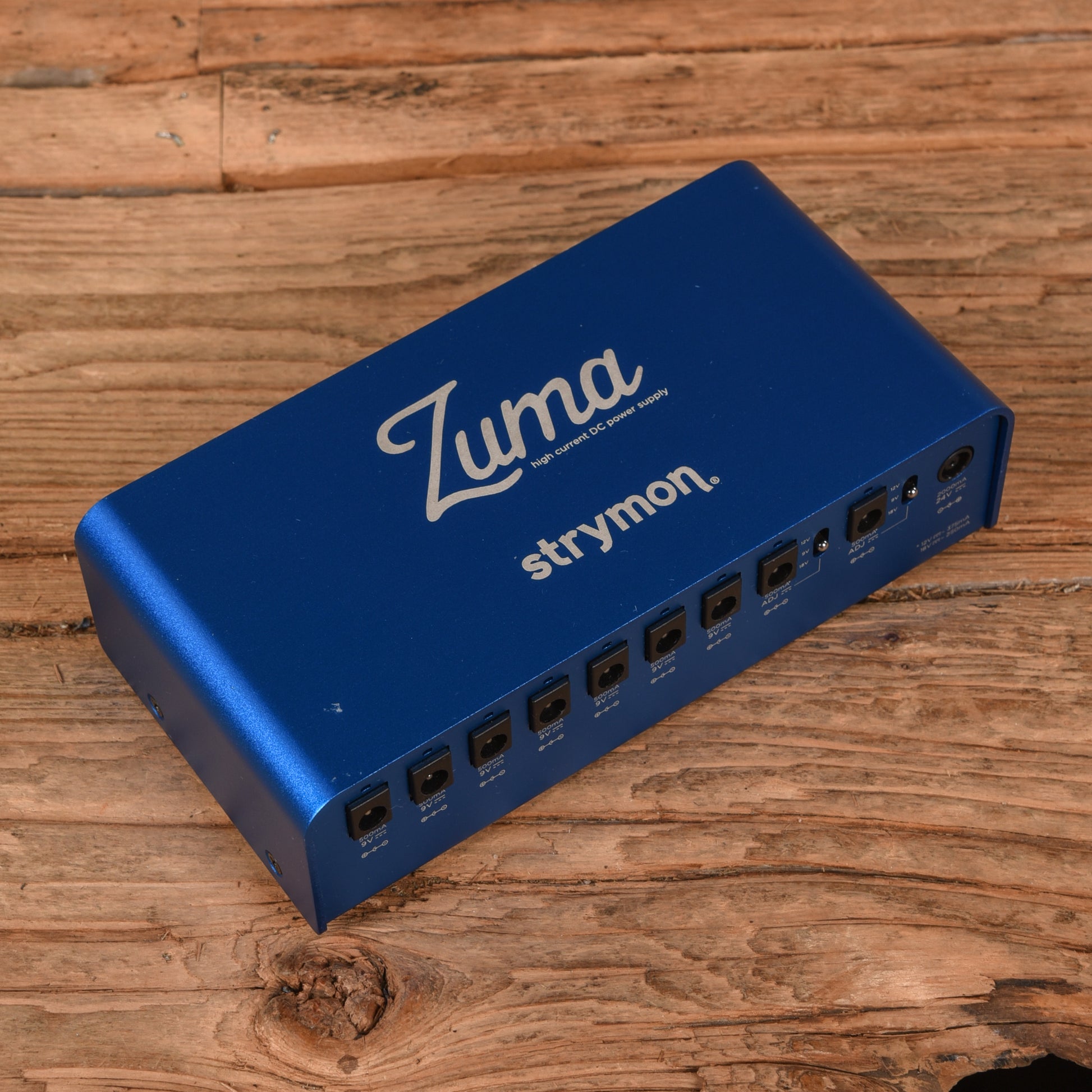 Strymon Zuma High Current DC Power Supply Effects and Pedals / Pedalboards and Power Supplies
