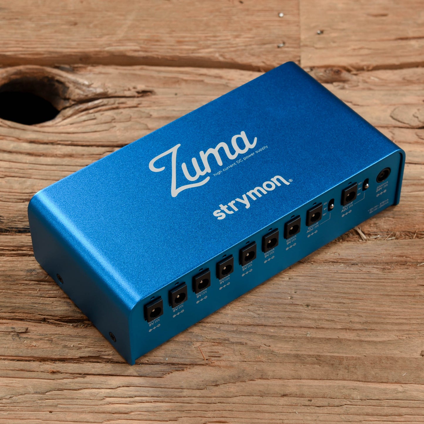 Strymon Zuma Effects and Pedals / Pedalboards and Power Supplies
