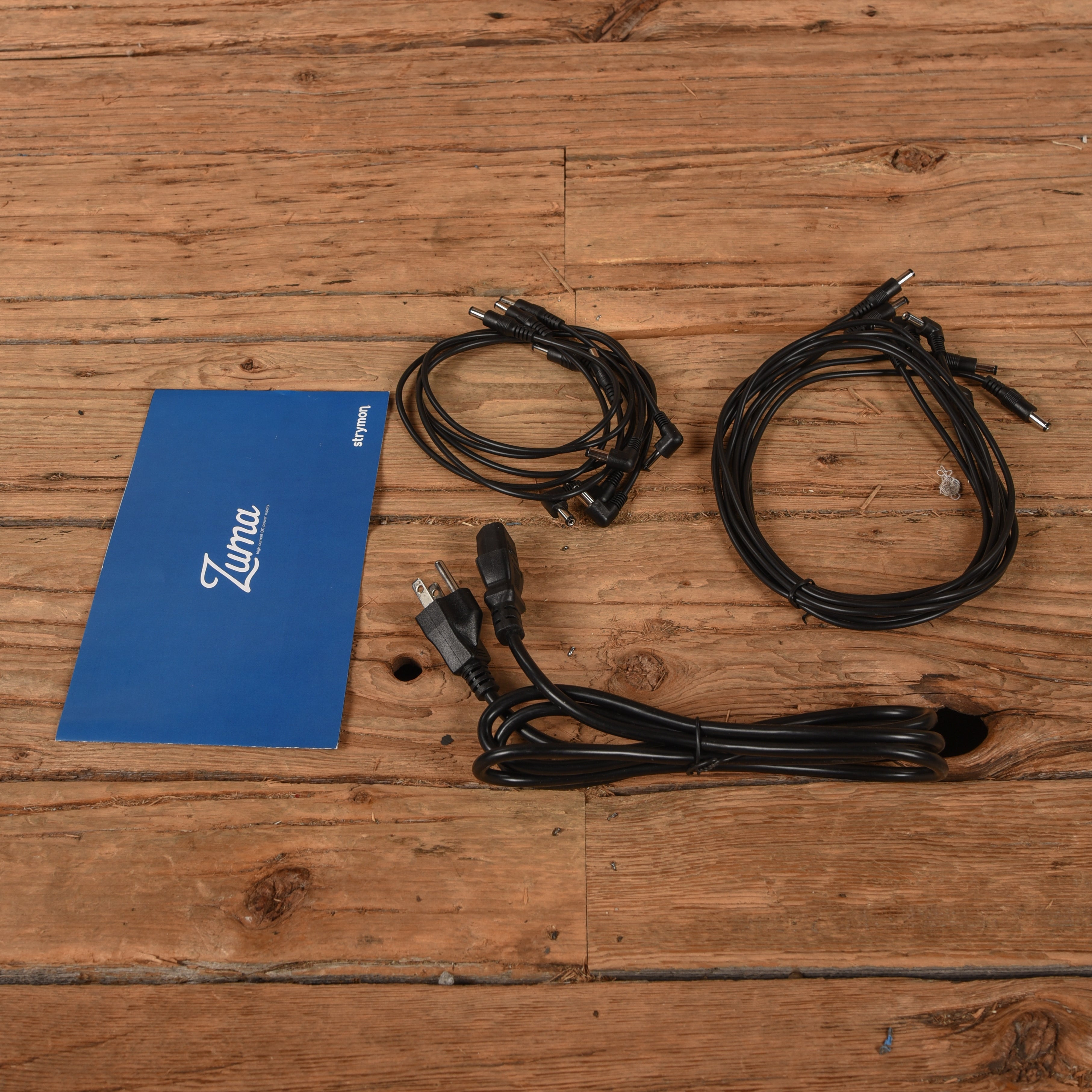 Strymon Zuma Effects and Pedals / Pedalboards and Power Supplies