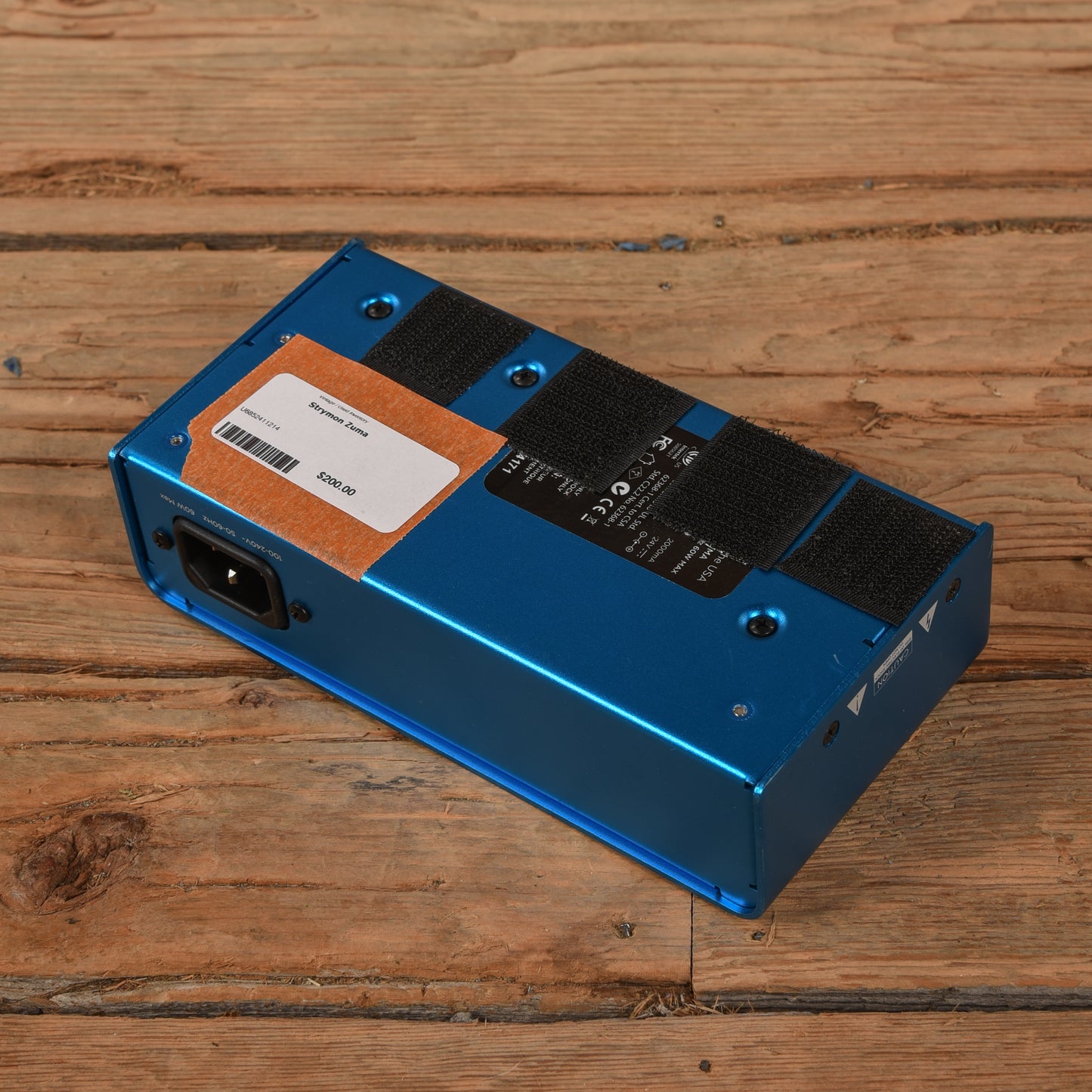 Strymon Zuma Effects and Pedals / Pedalboards and Power Supplies