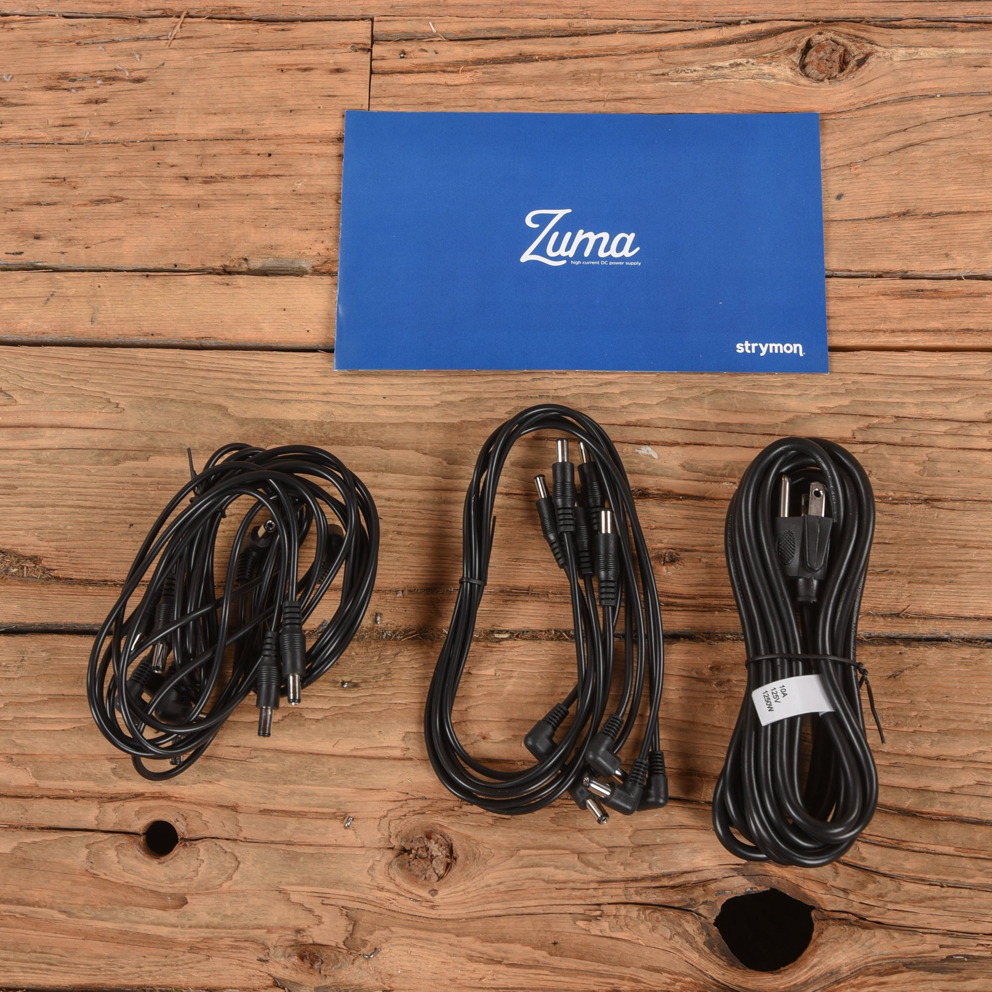 Strymon Zuma Effects and Pedals / Pedalboards and Power Supplies
