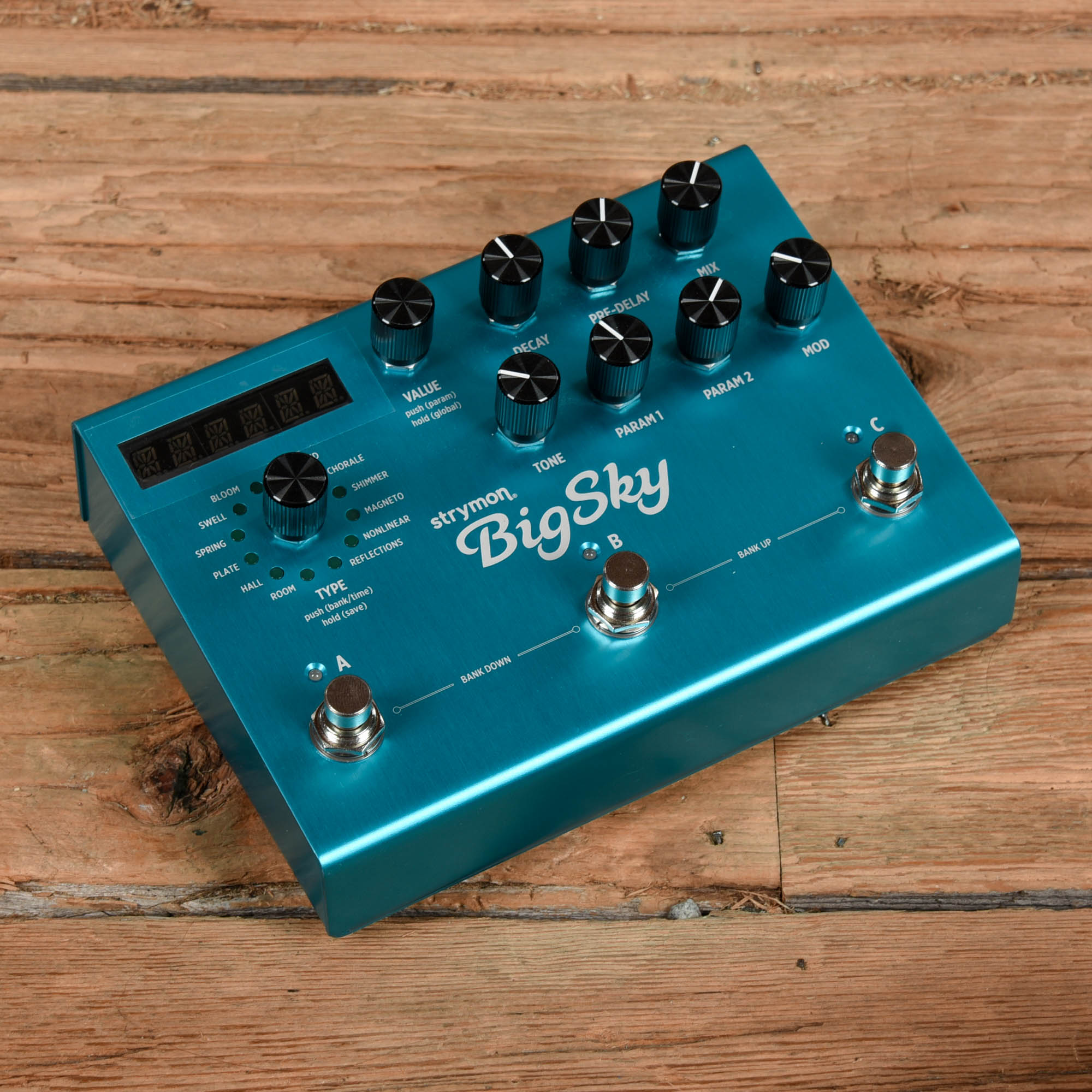 Strymon Big Sky Effects and Pedals / Reverb