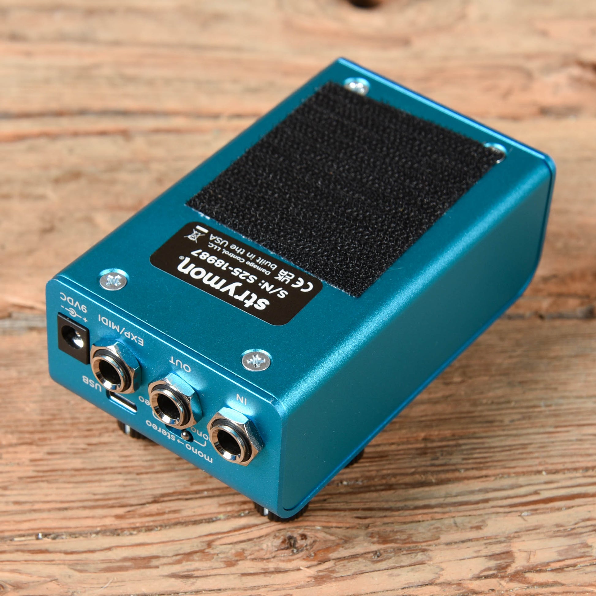 Strymon Cloudburst Effects and Pedals / Reverb