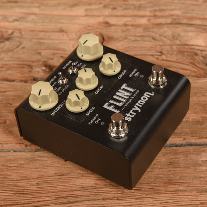 Strymon Flint Tremolo & Reverb V1 Effects and Pedals / Reverb