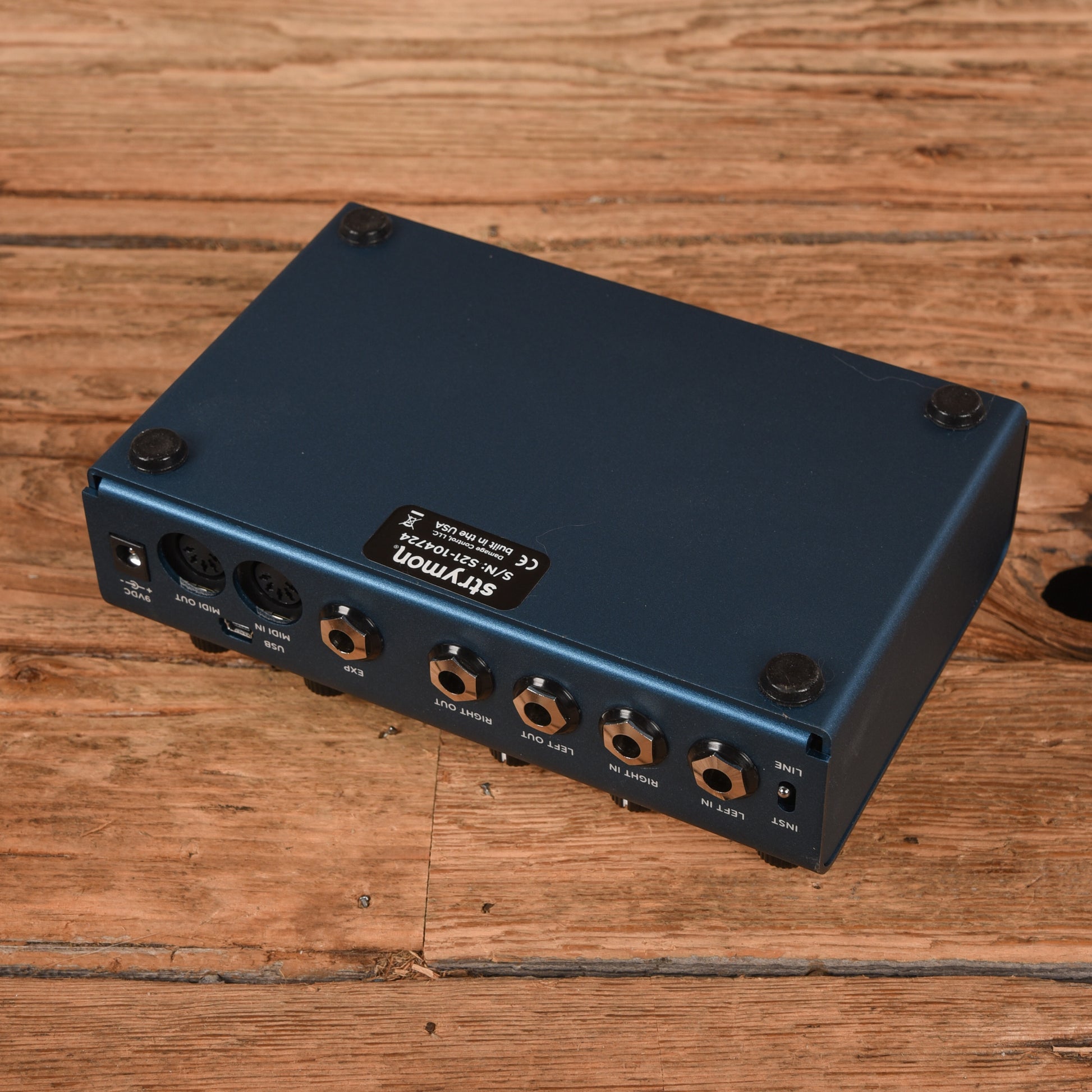 Strymon NightSky Time-Warped Reverberator Effects and Pedals / Reverb