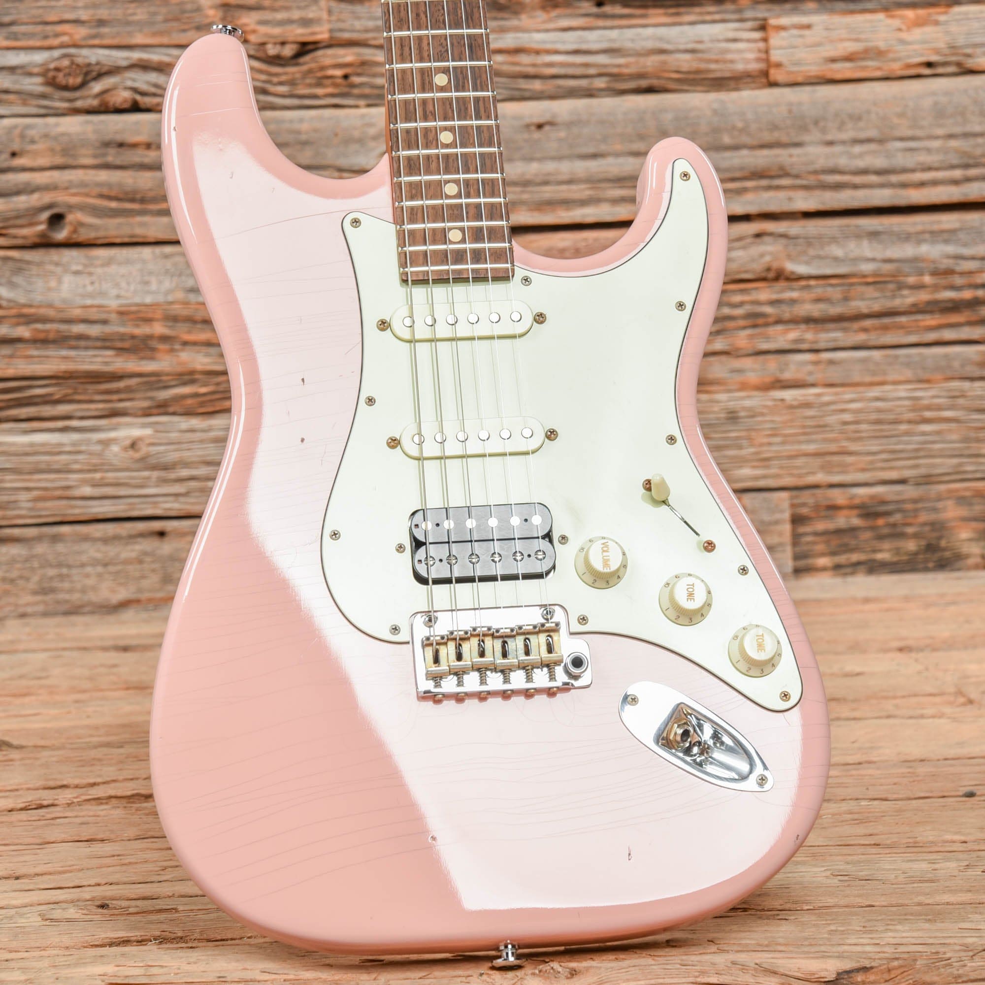 Suhr Classic S Antique Roasted HSS Shell Pink 2014 – Chicago