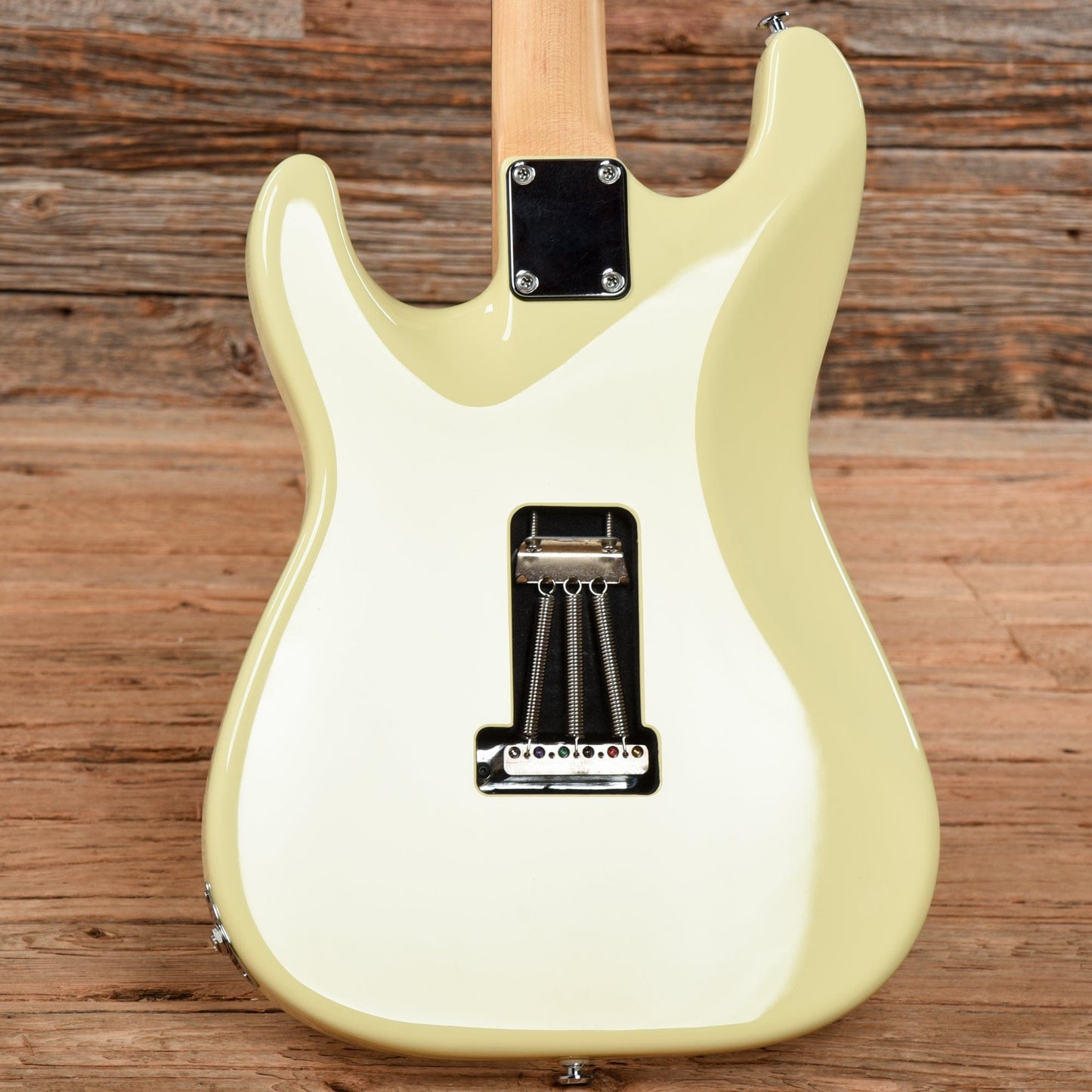 Suhr Classic S White Electric Guitars / Solid Body