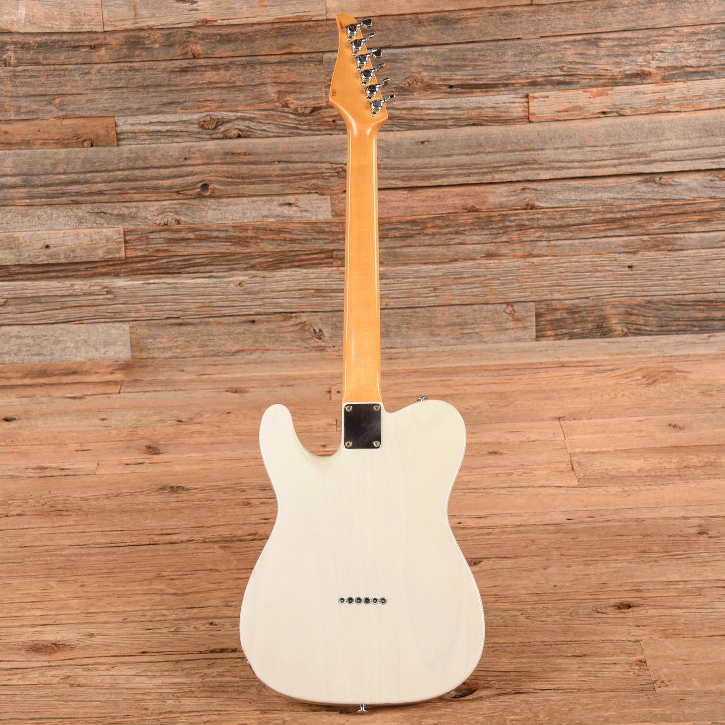 Suhr Classic T Antique White 2017 Electric Guitars / Solid Body