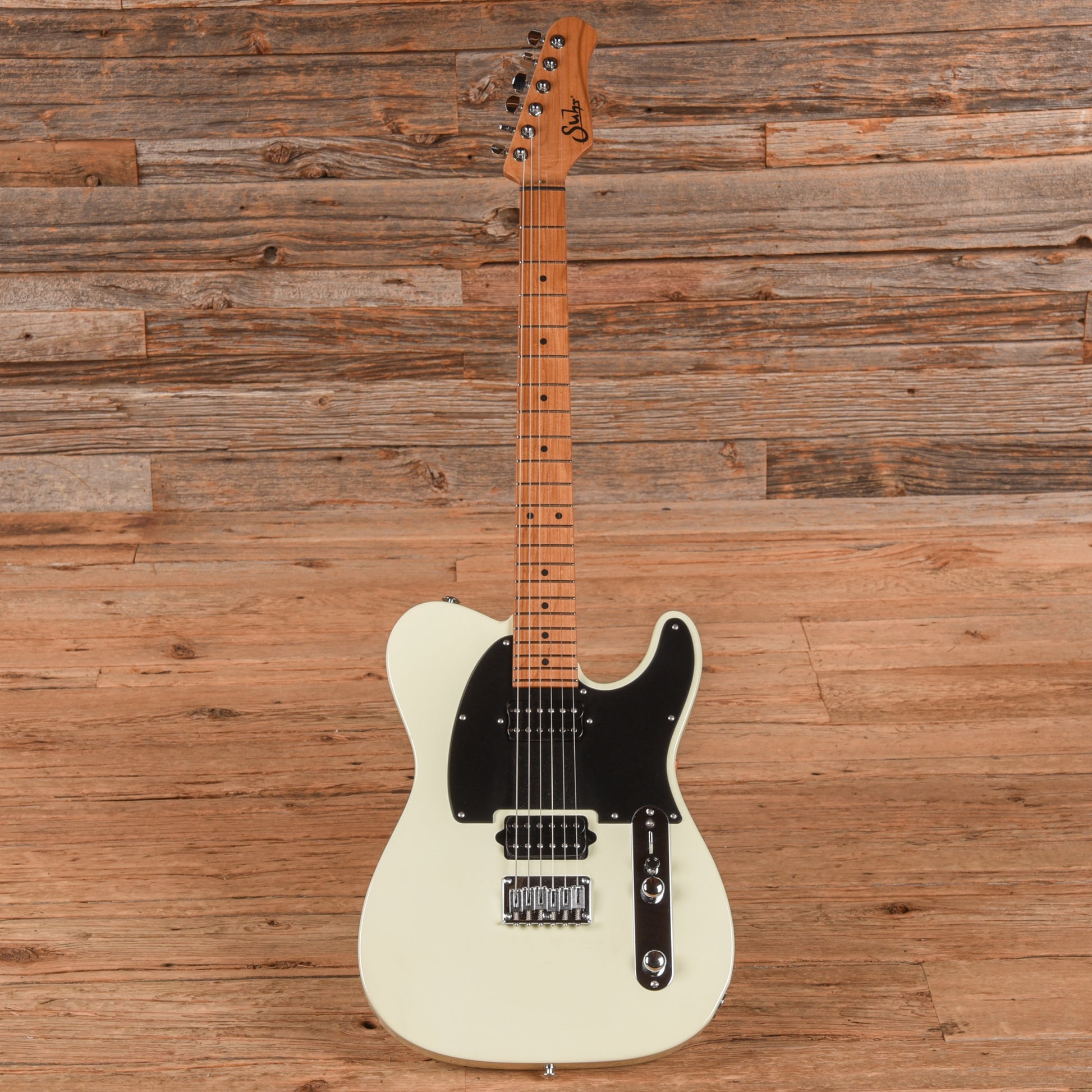 Suhr Classic T Antique White 2025 Electric Guitars / Solid Body