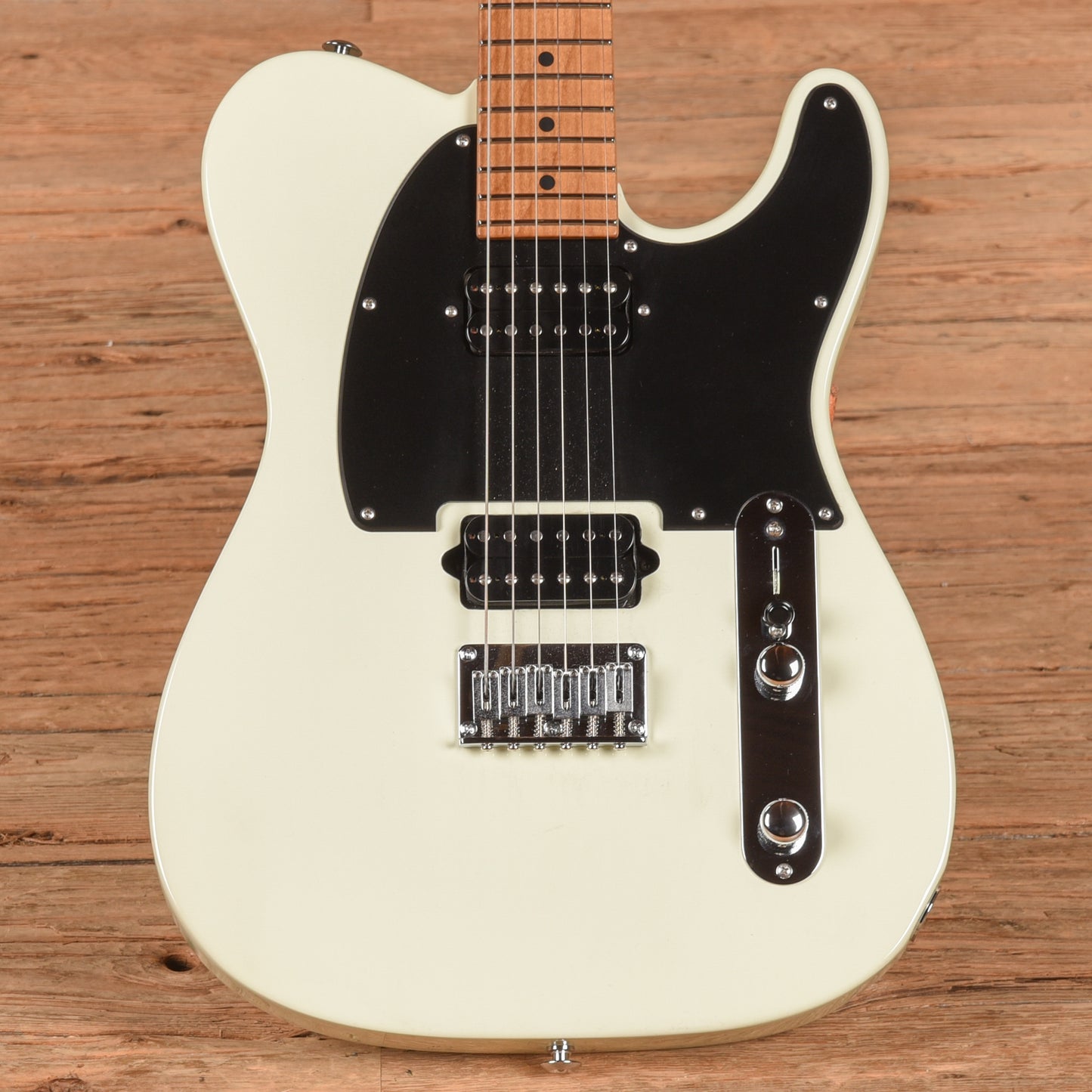Suhr Classic T Antique White 2025 Electric Guitars / Solid Body