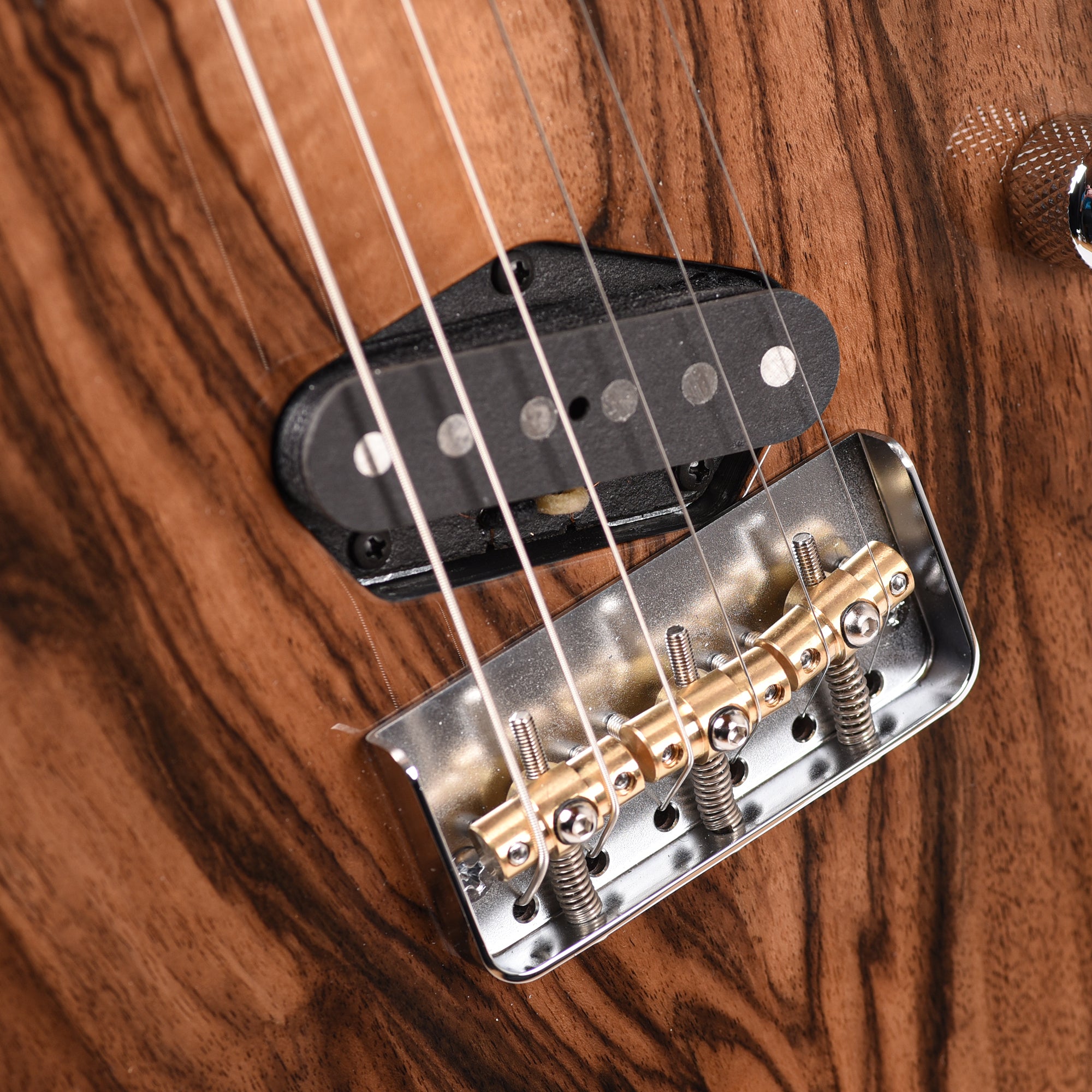 Suhr Custom Classic T Natural w/CME-Selected Figured Walnut Top Electric Guitars / Solid Body