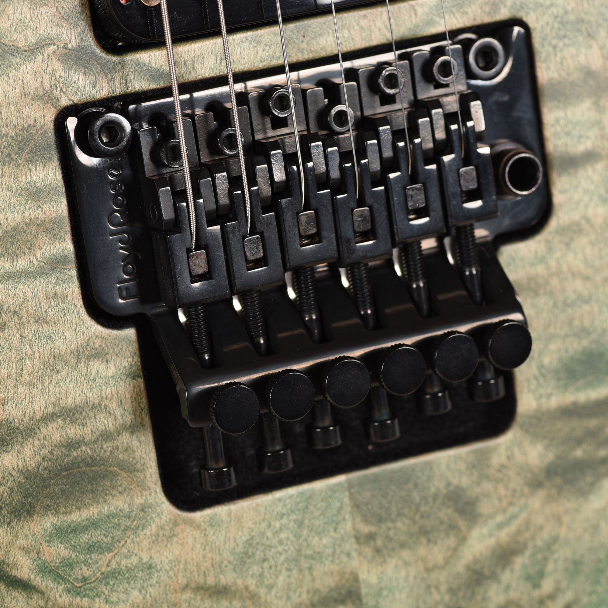 Suhr Custom Modern Faded Trans Green Burst w/CME-Selected Quilt Maple Top Electric Guitars / Solid Body