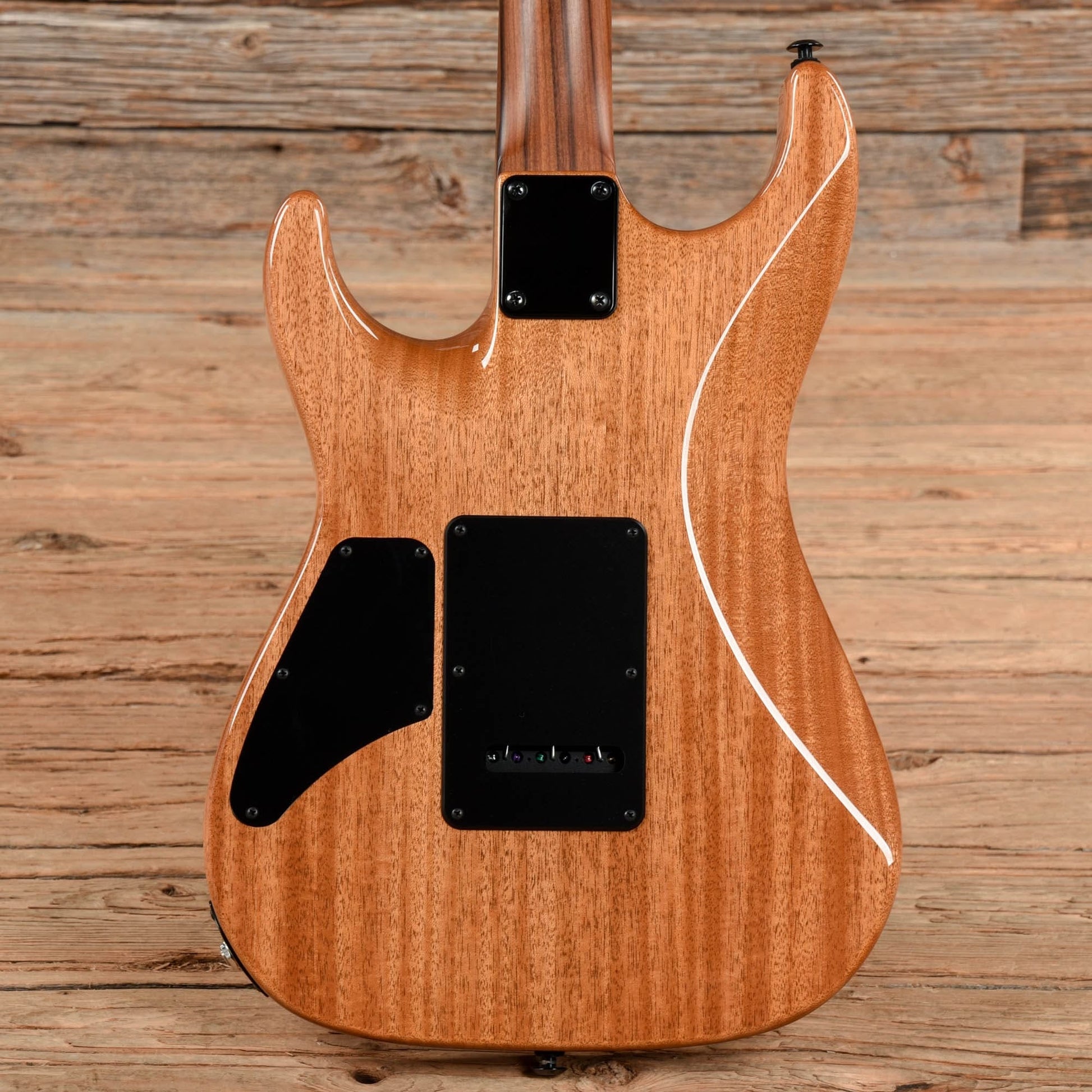 Suhr Custom Shop Standard Carve Top Transparent Amber 2023 Electric Guitars / Solid Body