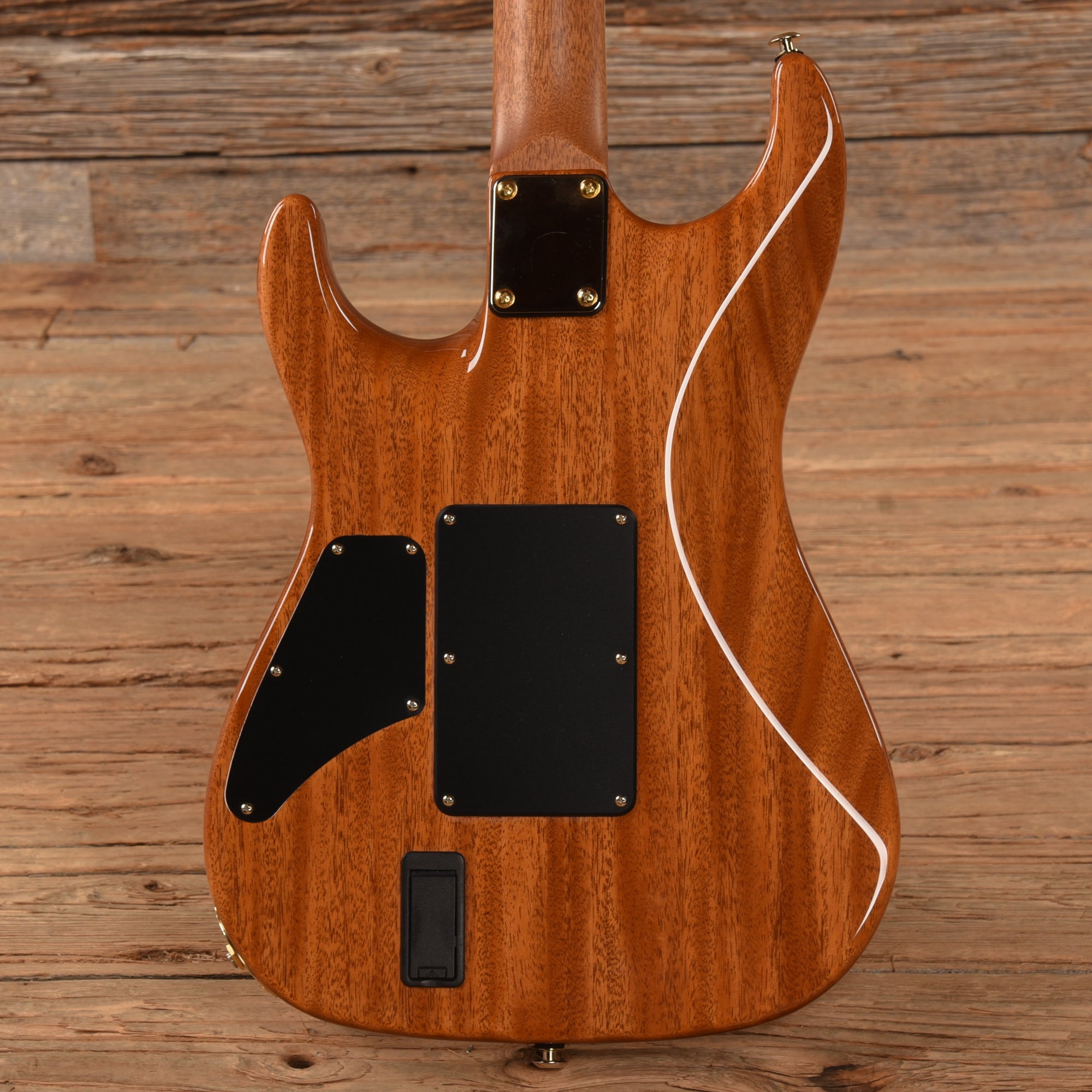 Suhr Custom Shop Standard Carve Top Transparent Caramel 2022 Electric Guitars / Solid Body