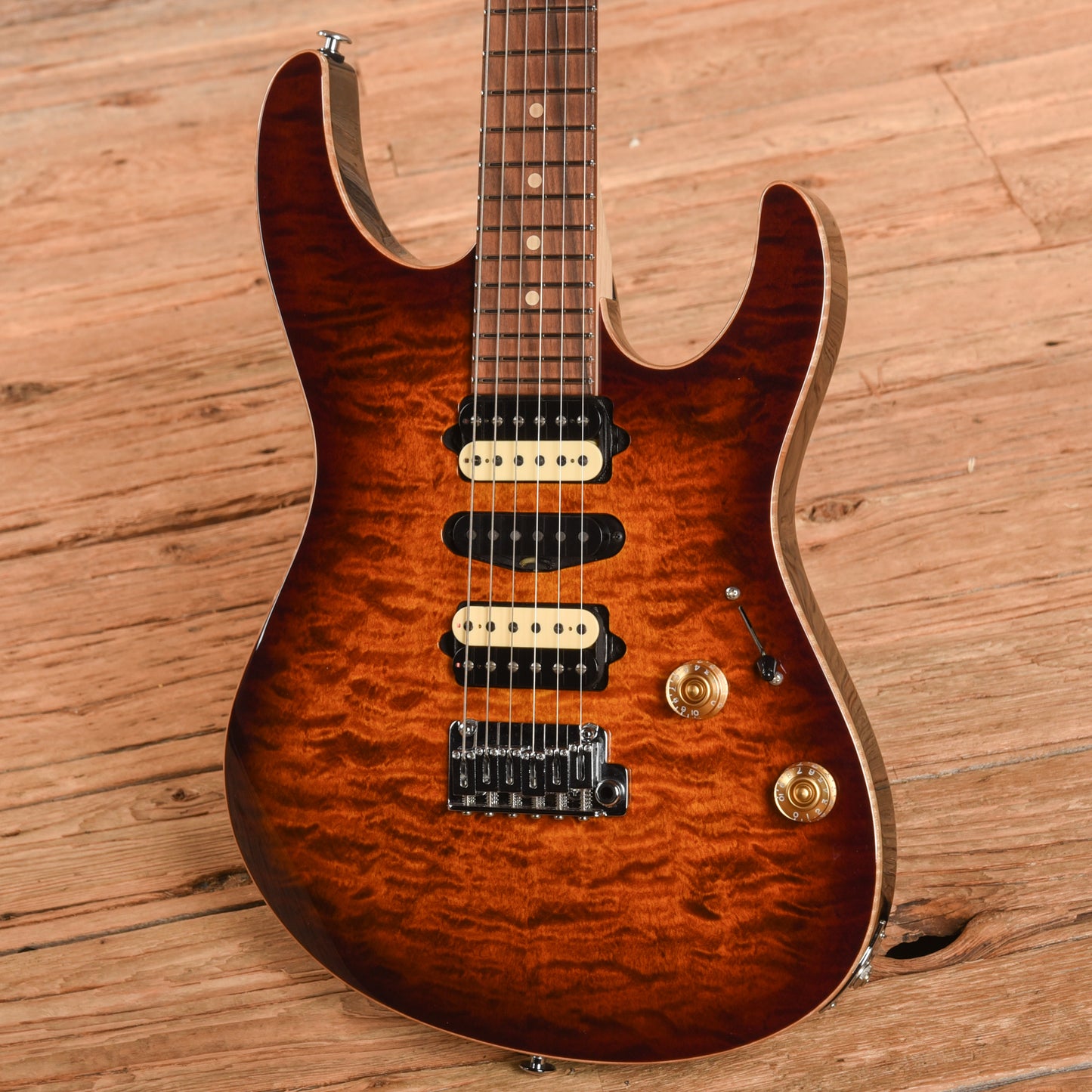 Suhr Modern Plus Sunburst Electric Guitars / Solid Body