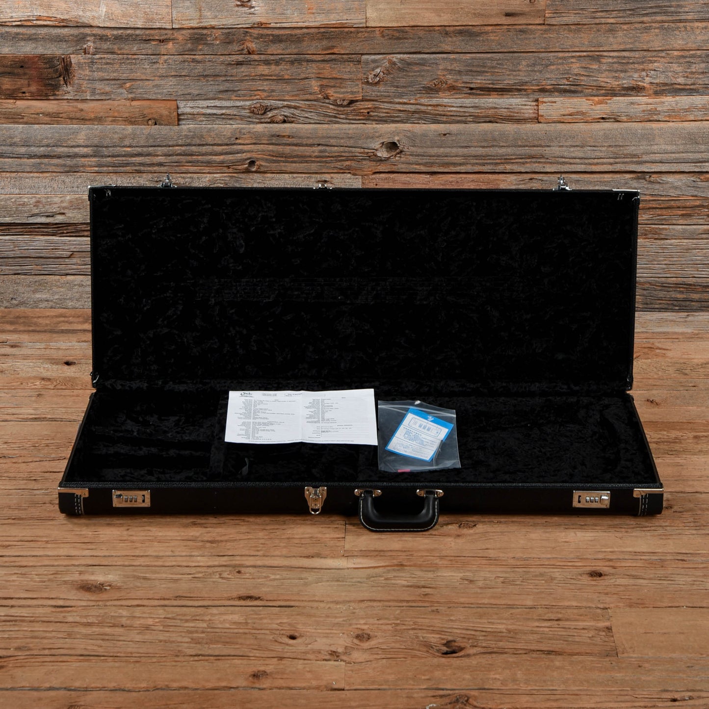 Suhr Suhr Ian Thornley Signature Classic S Roughneck 2021 Electric Guitars / Solid Body