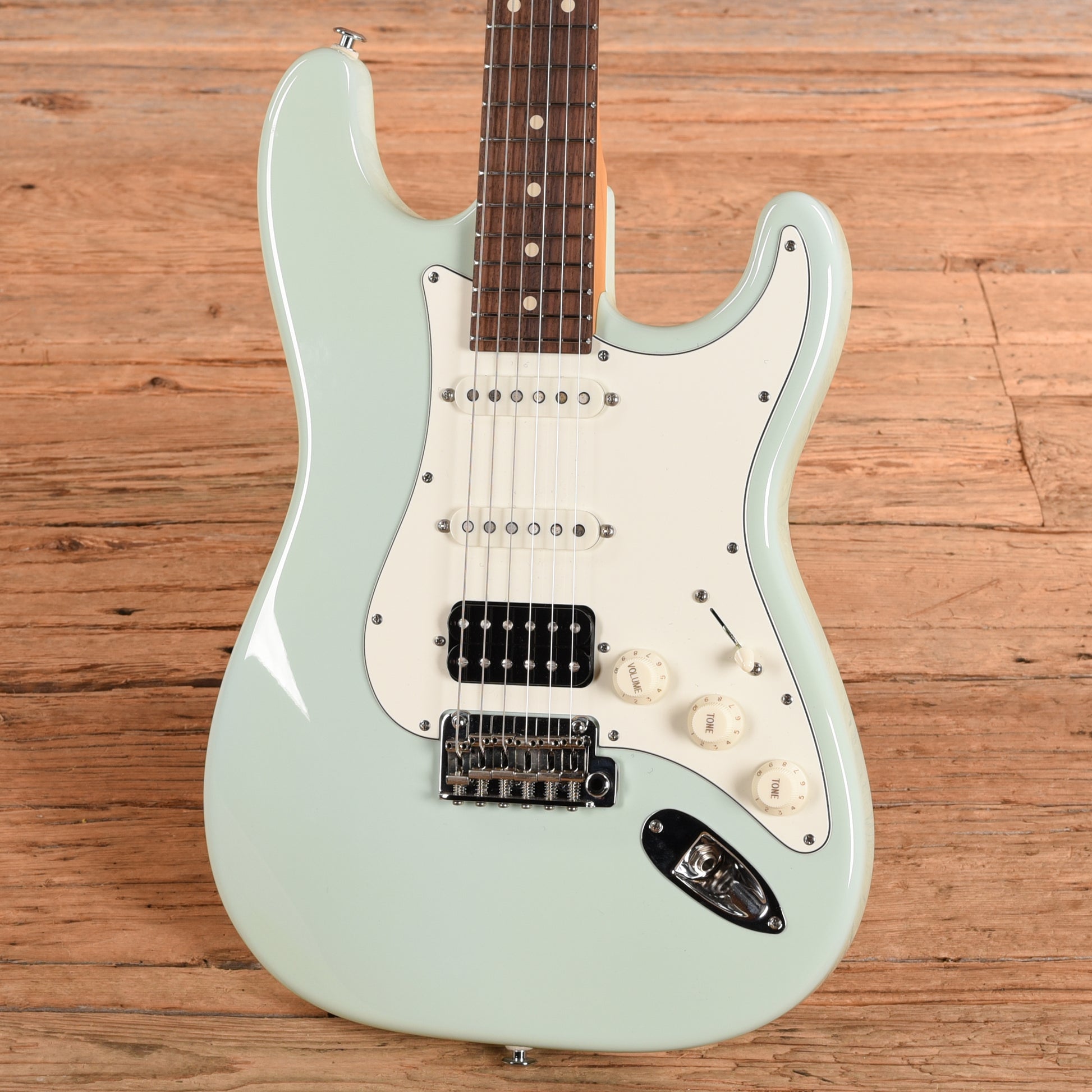 Suhr Classic S Sonic Blue Electric Guitars