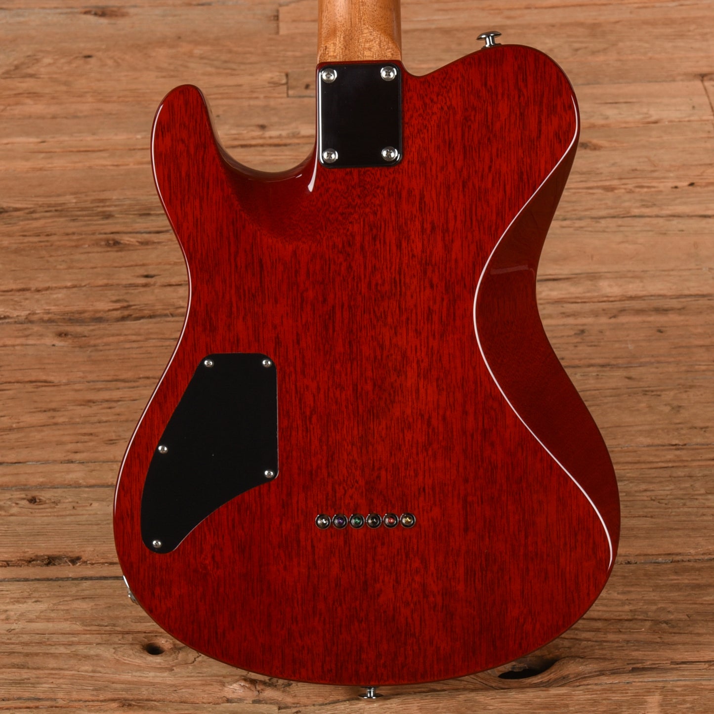 Suhr Oso Red 2025 Electric Guitars