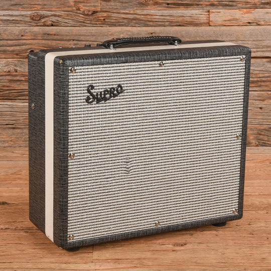 Supro 1696RT Black Magick Reverb 25-Watt 1x12