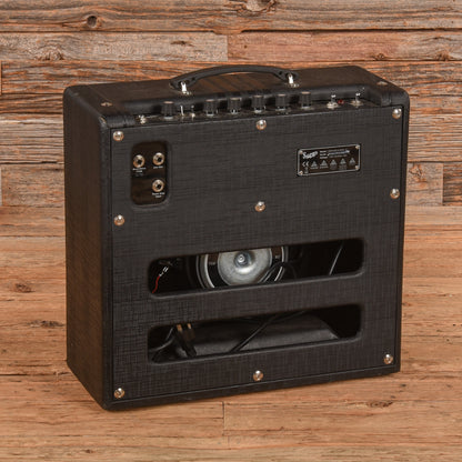 Supro 1822R Delta King 12 15-Watt 1x12" Guitar Combo Black Amplifiers