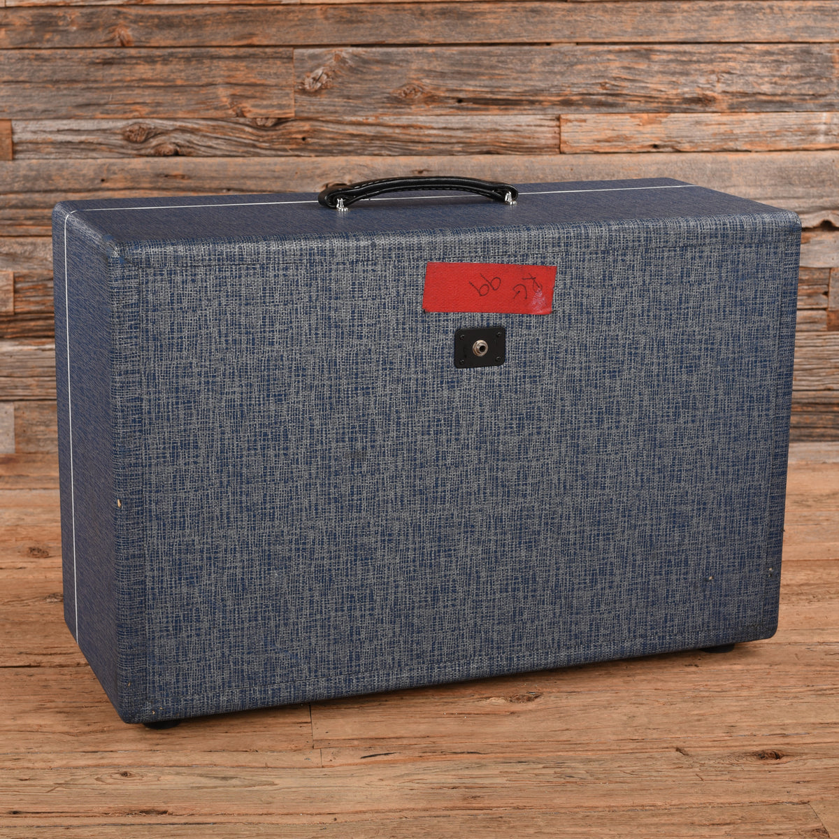 Supro 2x12 Custom Closed Back Cabinet Amplifiers
