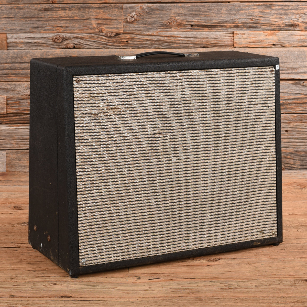 Supro Thunderbolt S6420  1967 Amplifiers