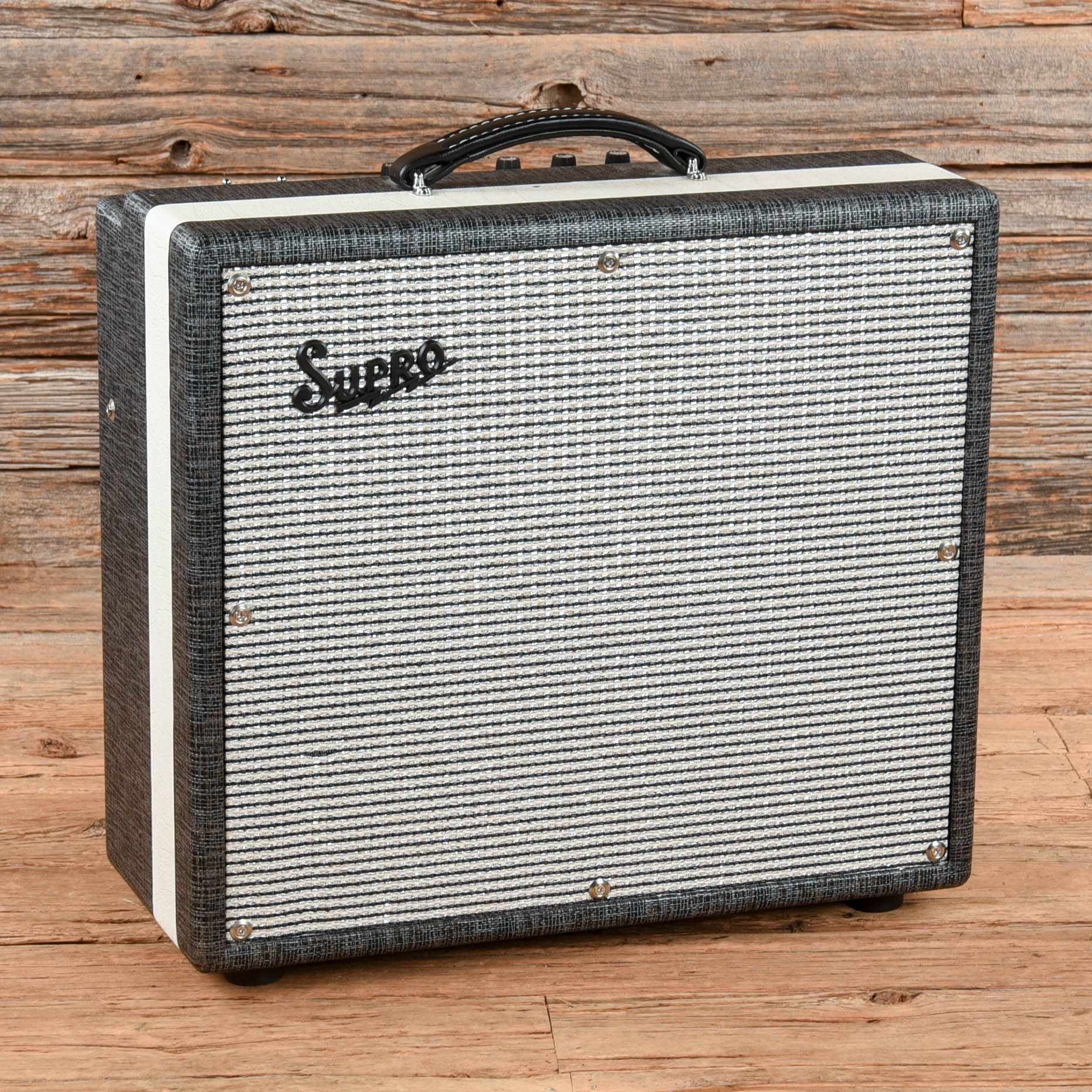 Supro Black Magick 1695T 24-Watt 1x12" Guitar Combo Amp Amps / Guitar Amps / Guitar Cabinets