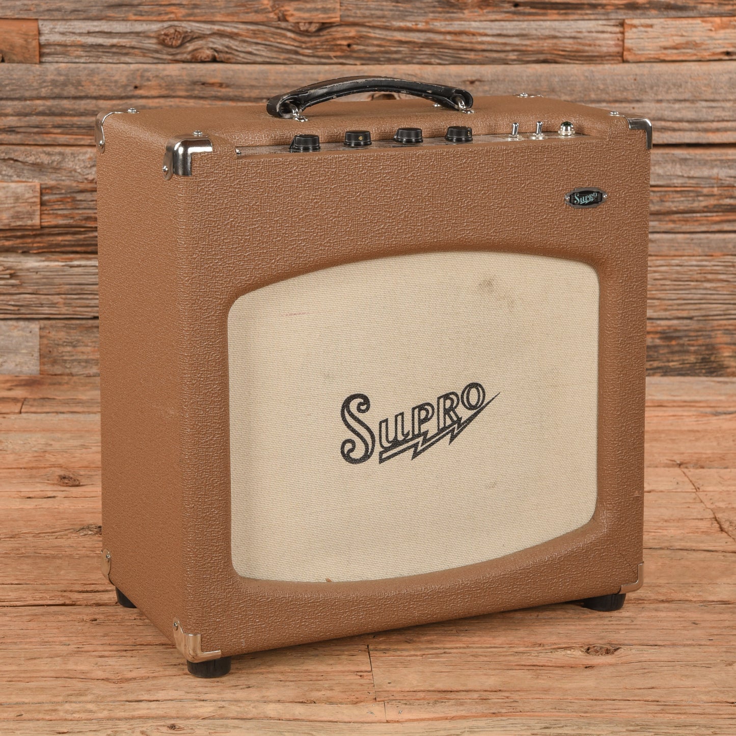 Supro Sahara Combo Amps / Guitar Amps / Guitar Cabinets