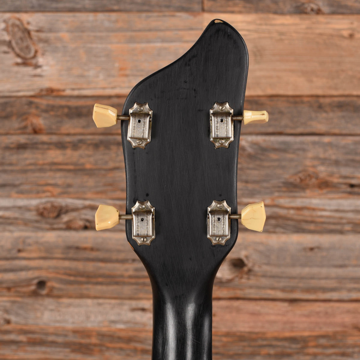Supro Pocket Bass (logo missing)  1960s Bass Guitars
